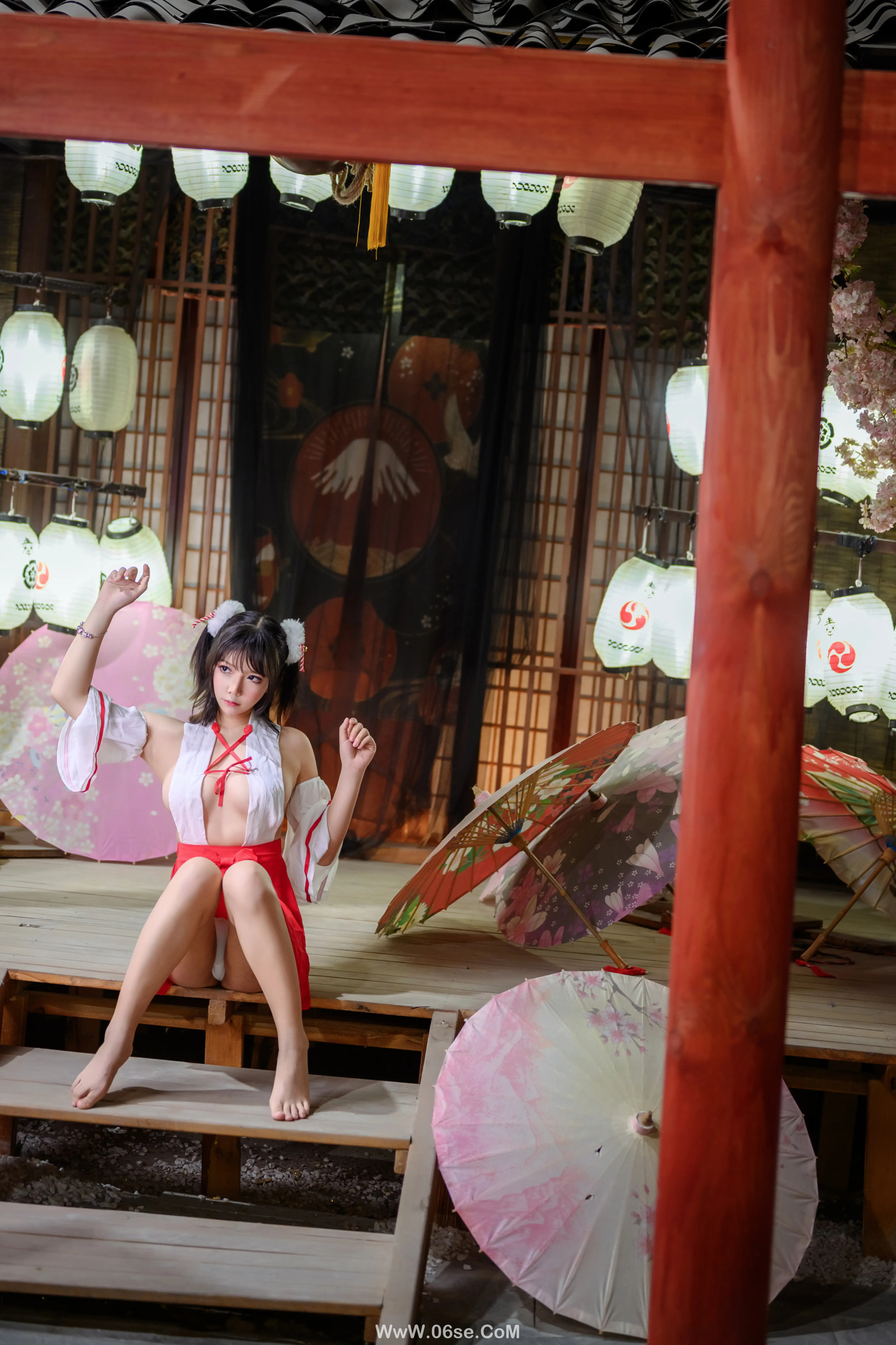 图片[15]-抱走莫子 – 巫女-六色网