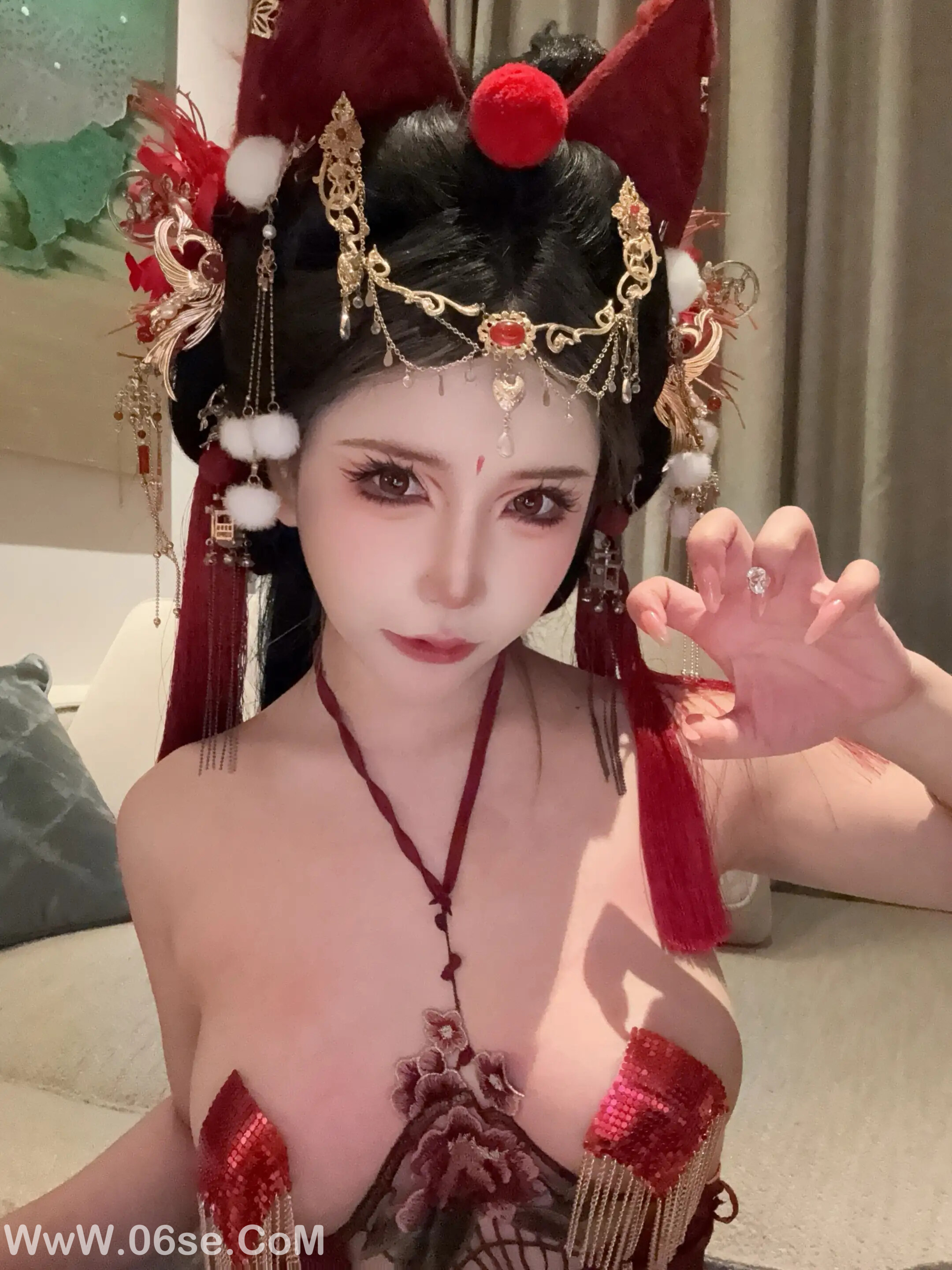 图片[88]-抱走莫子 – 红色小尾巴-六色网