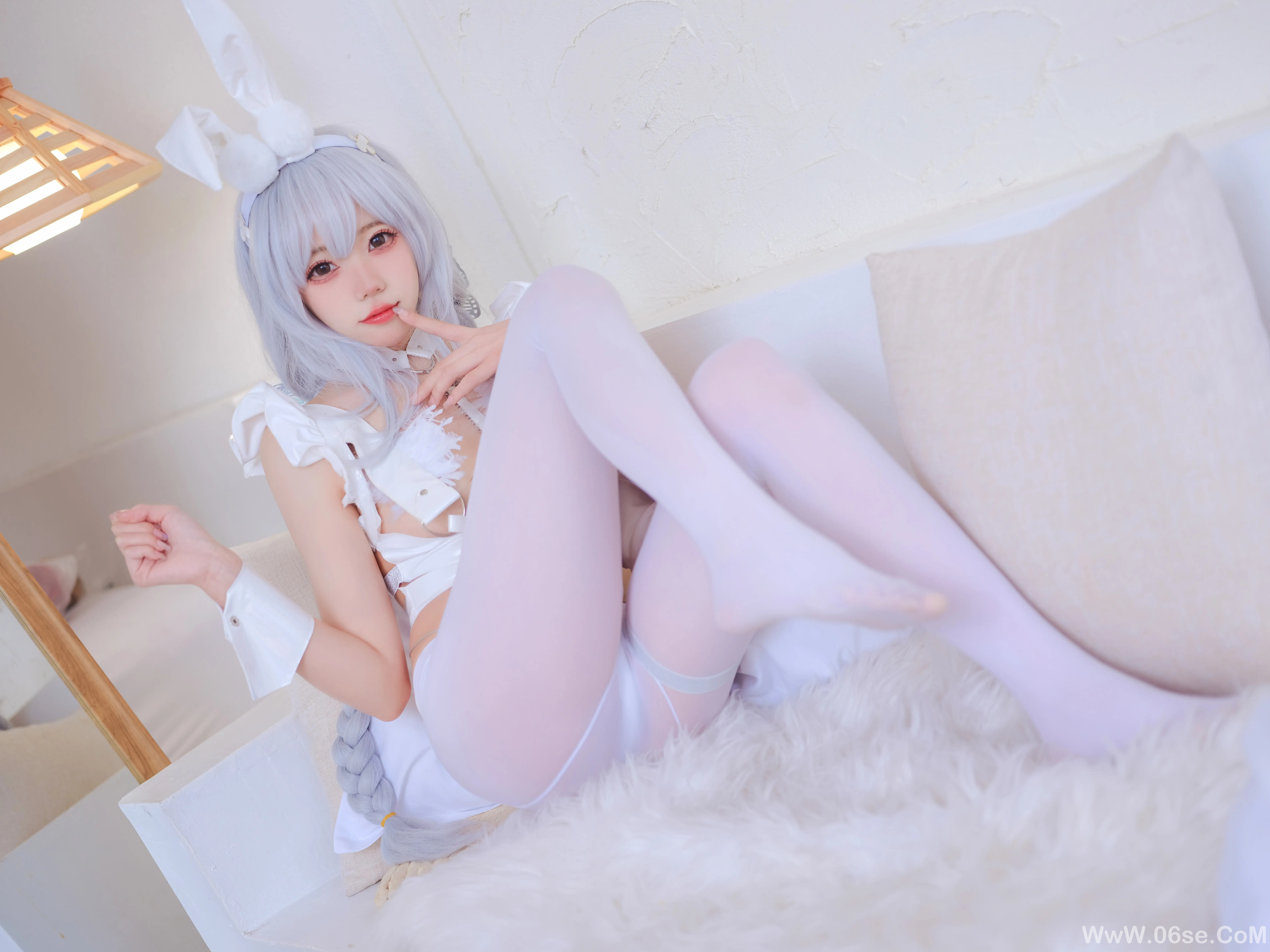 图片[2]-咬一口兔娘 恶毒兔女郎-六色网
