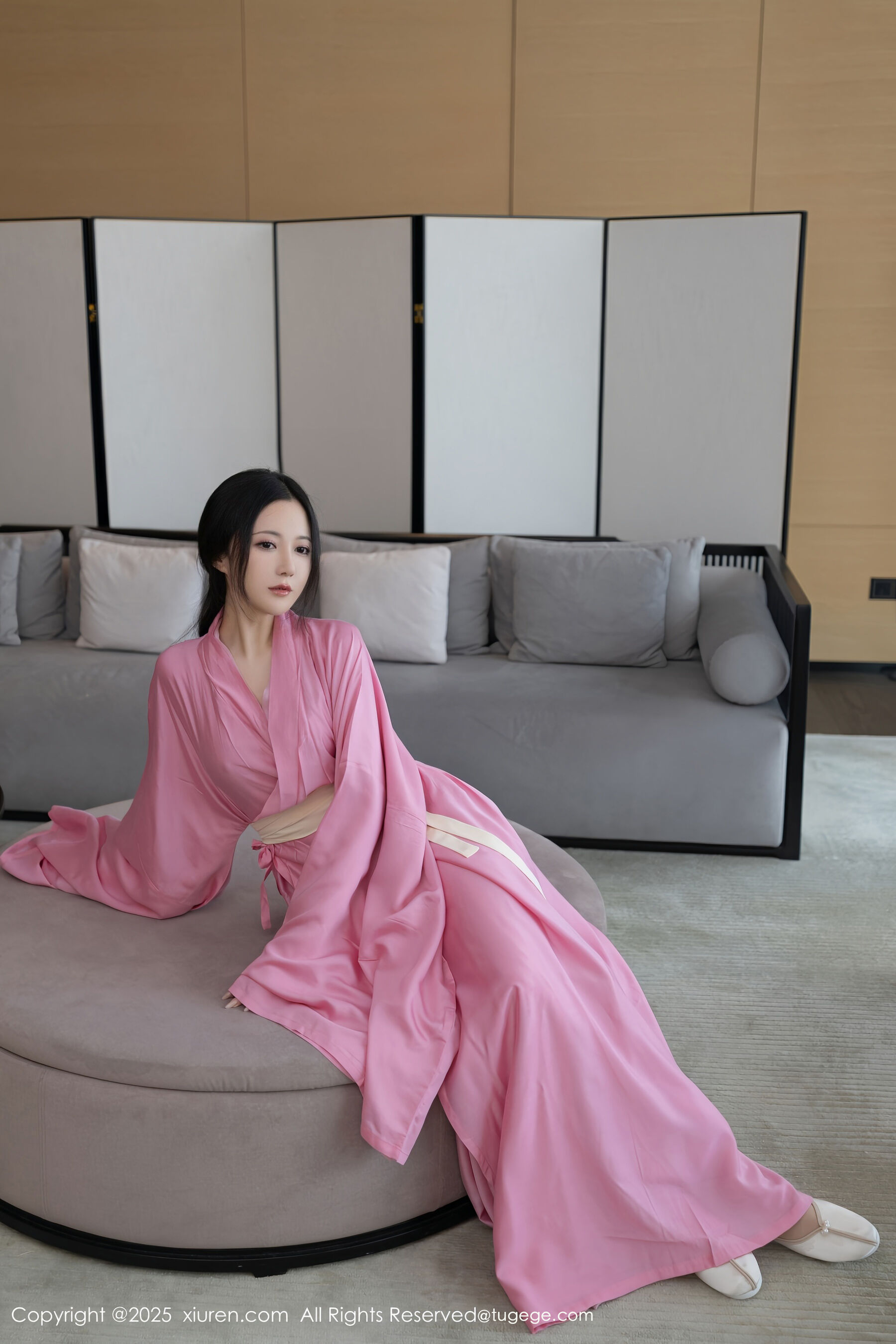 图片[2]-秀人网 – NO.11049 – 鱼子酱Fish [83P]-六色网