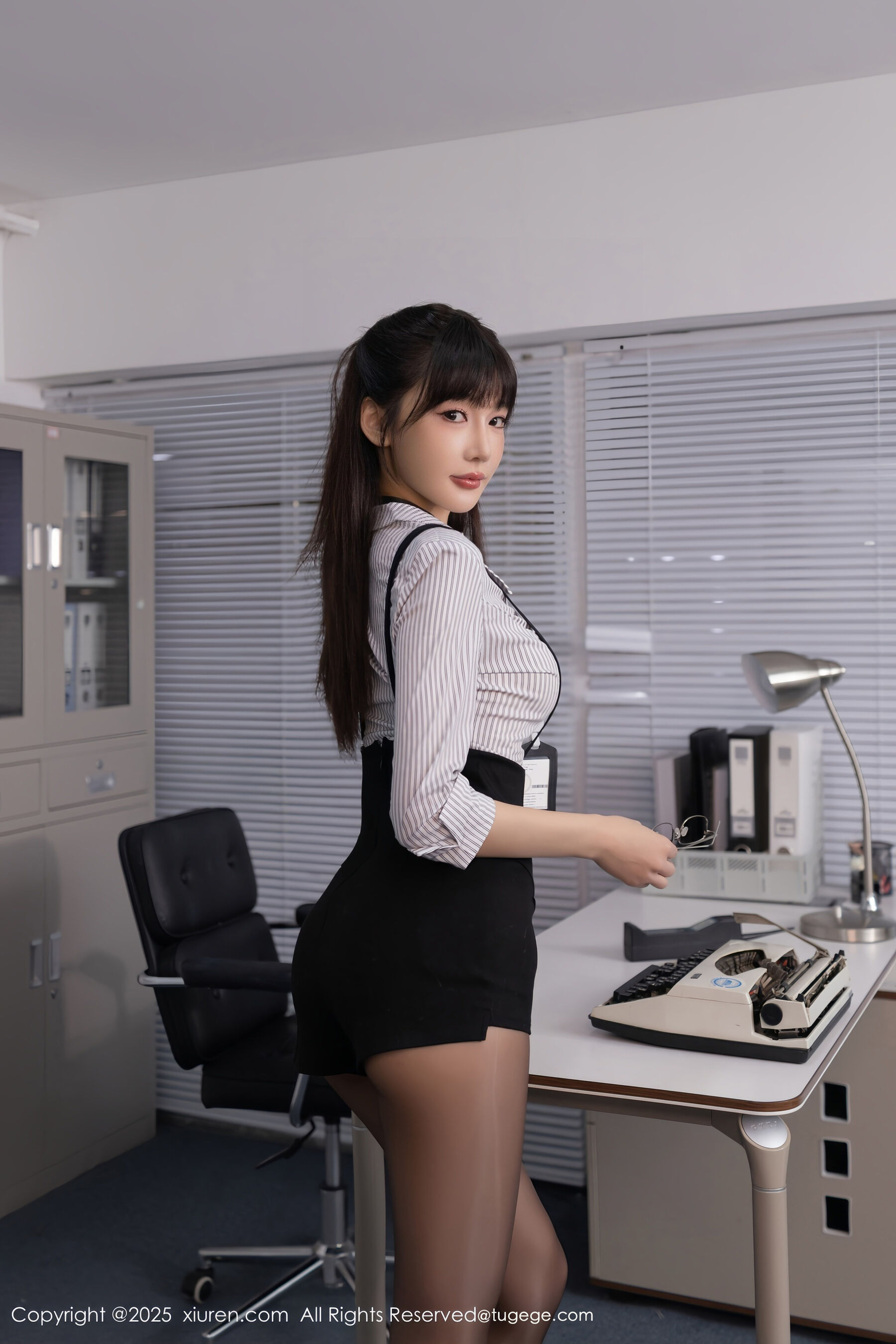 图片[3]-秀人网 – NO.11070 – 陆萱萱 [81P]-六色网