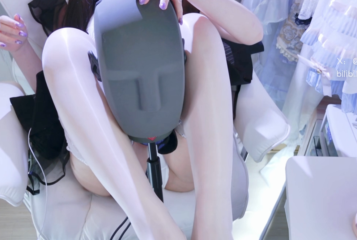 【在线播放】亭子ww  白丝恶魔女仆 +女仆prpr 2v-1-asmr小喵