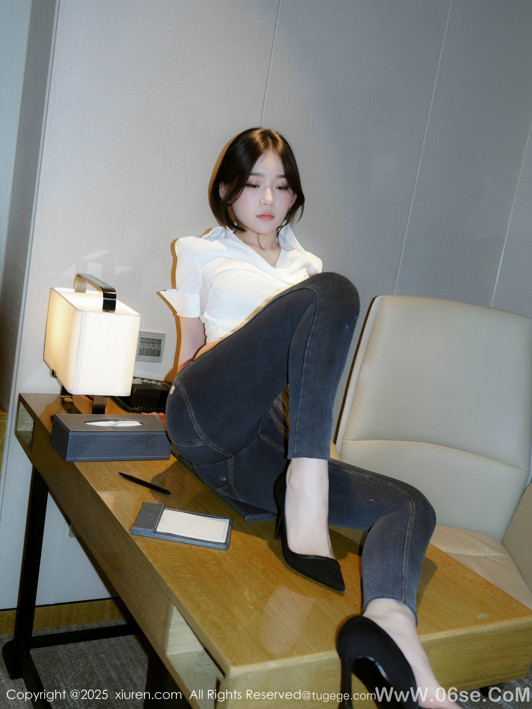 图片[30]-[Xiuren秀人网] 2025.09.19 NO.10785 汁汁[77P]-六色网