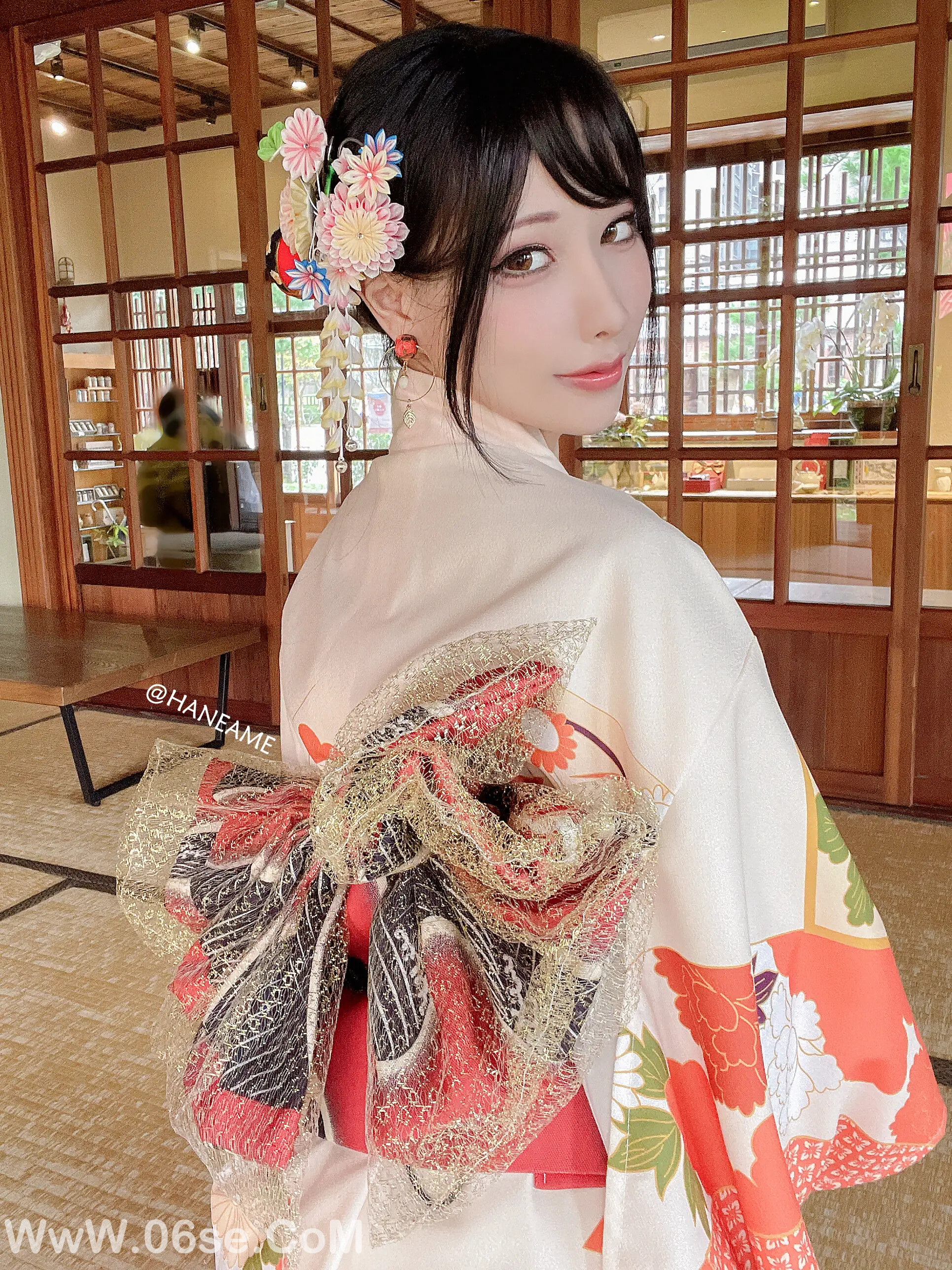 图片[41]-雨波_haneame_Flower Print Kimono Girl-六色网
