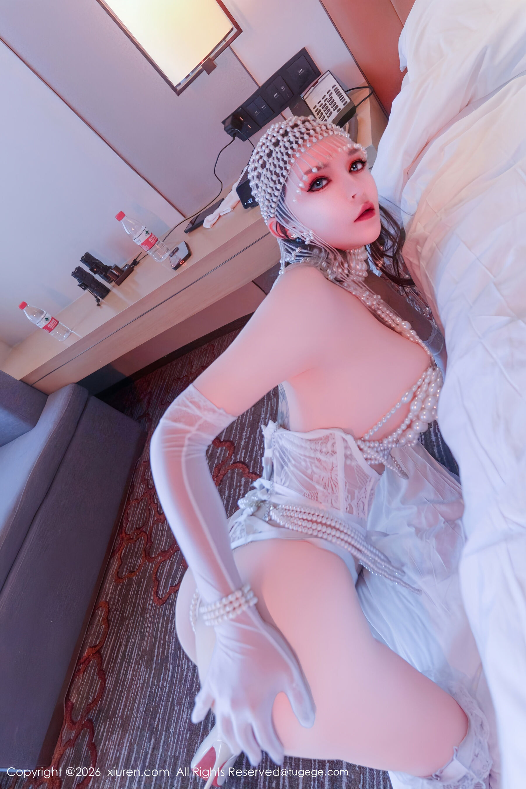 图片[35]-秀人网 – NO.11224 – 伊丽莎有点白 [81P]-六色网
