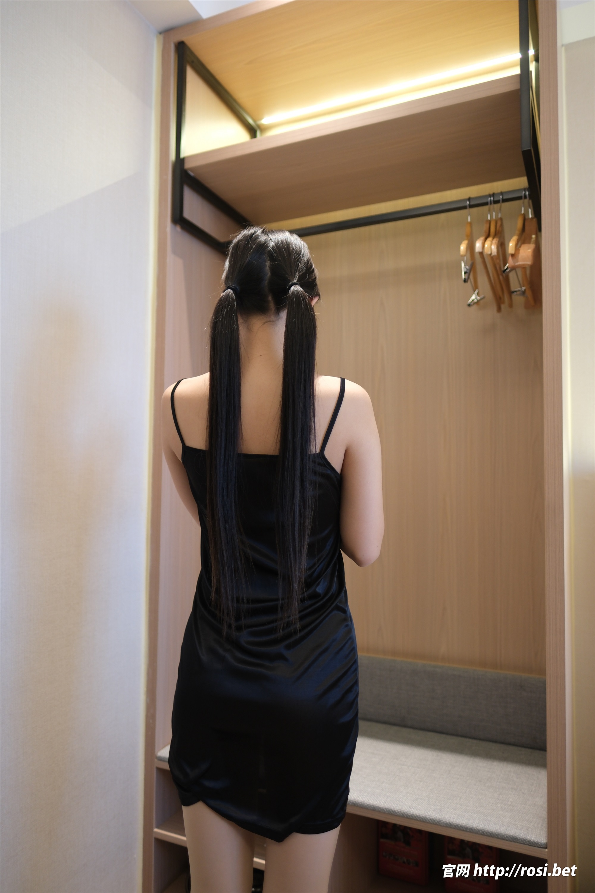 图片[2]-ROSI写真 2026.01.24 NO.5164-六色网