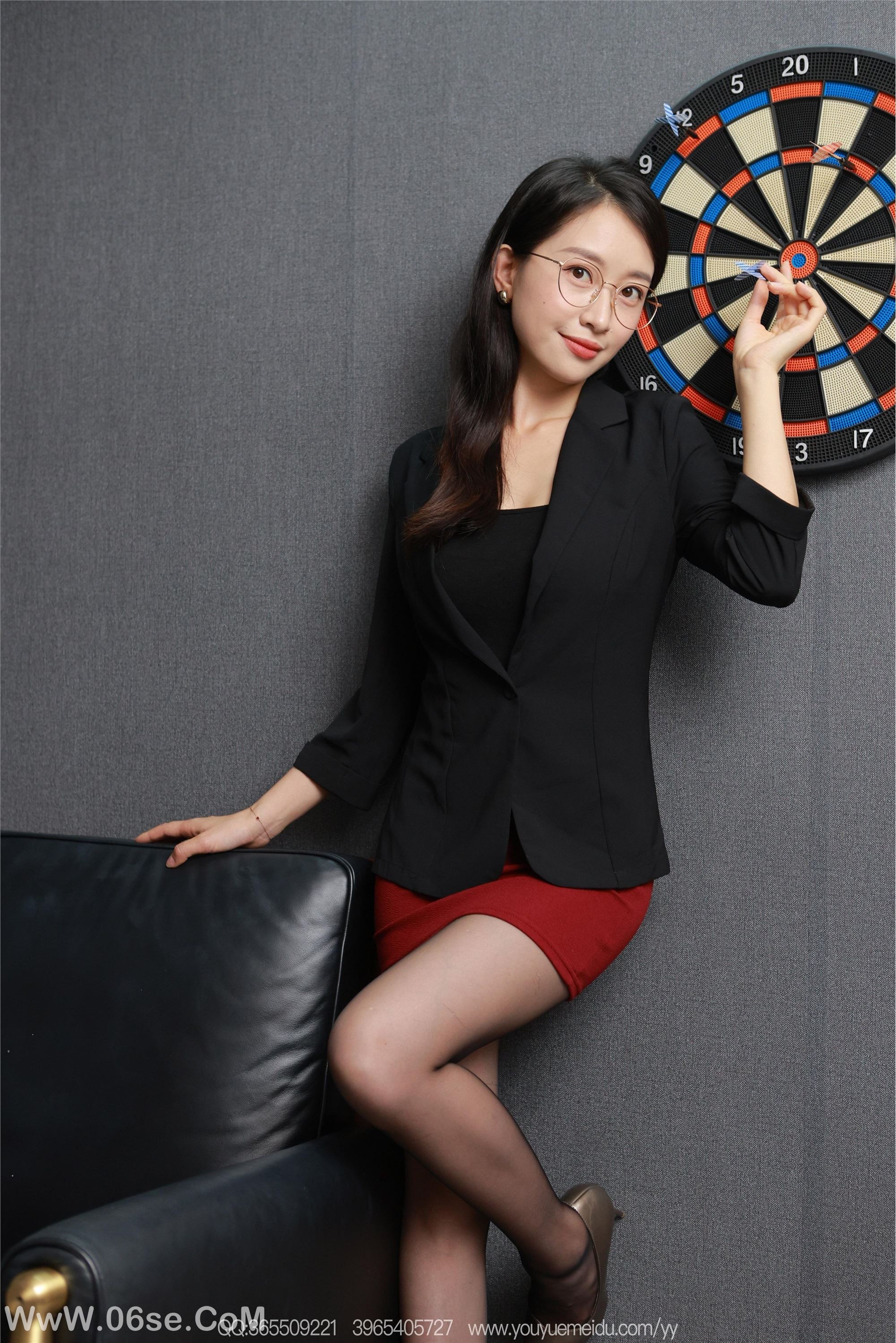 图片[12]-IESS异思趣向 2025.09.11 丝享家 2155 小婕御姐包臀裙[92P]-六色网