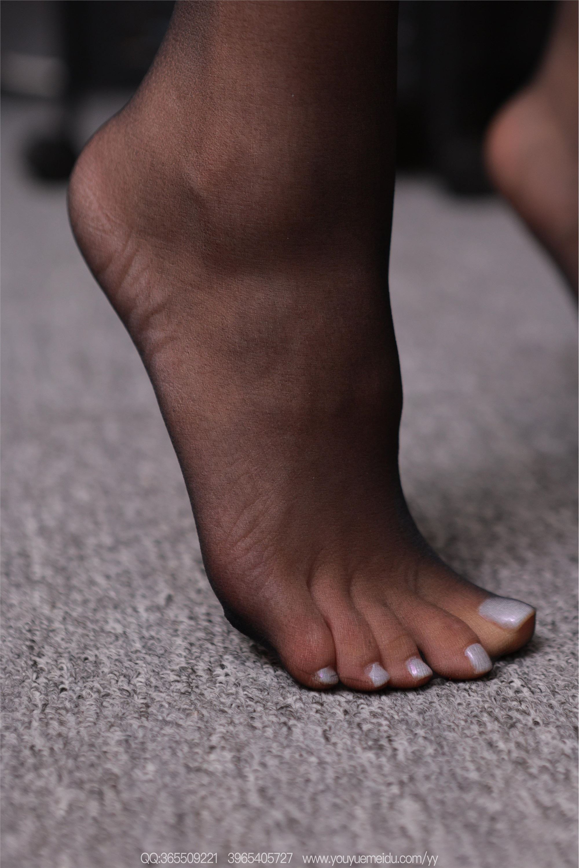 图片[73]-IESS异思趣向 2025.11.26 丝享家2221：美子《加班的故事》-六色网