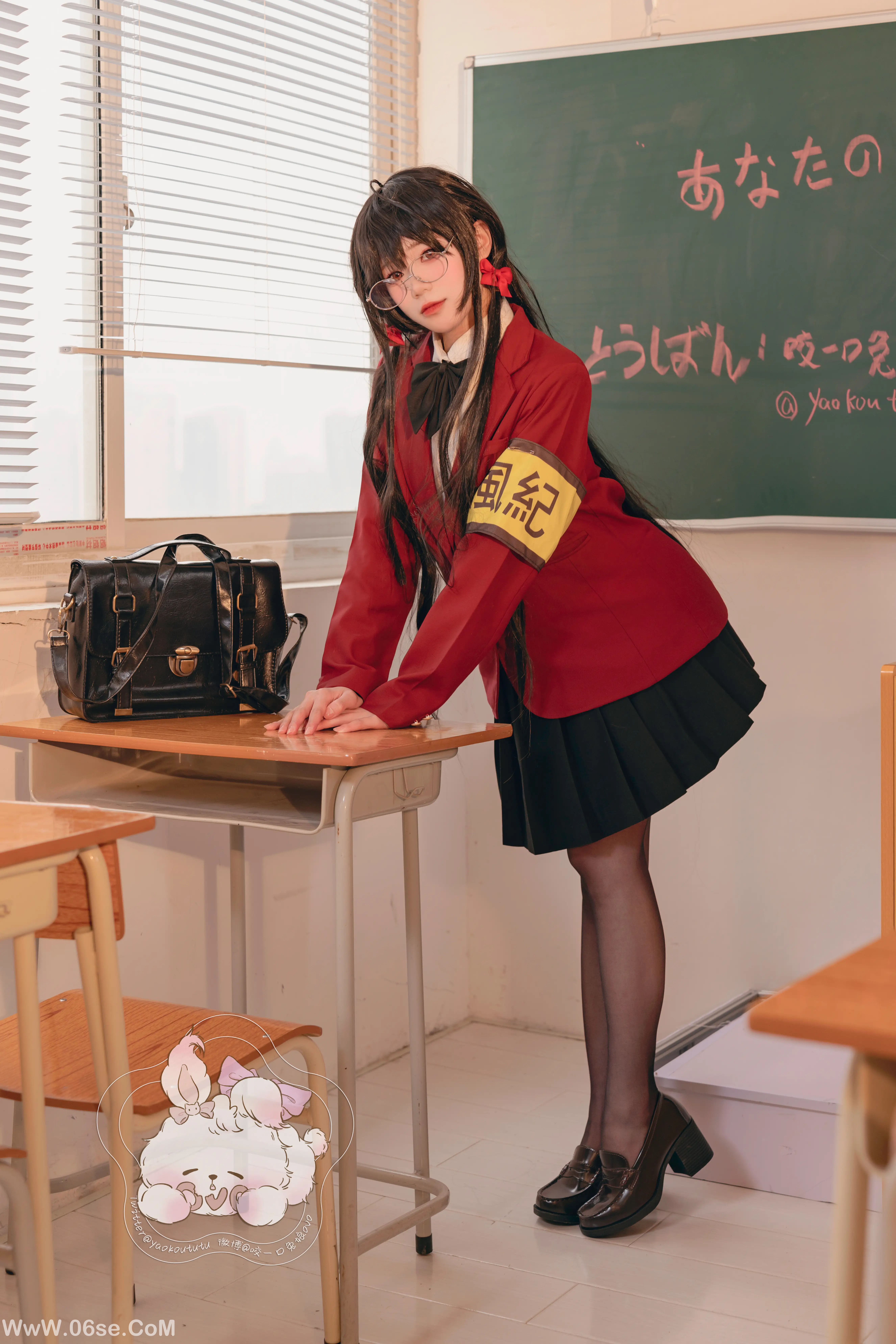 图片[3]-咬一口兔娘_四月订阅『风纪委员大凤』-六色网