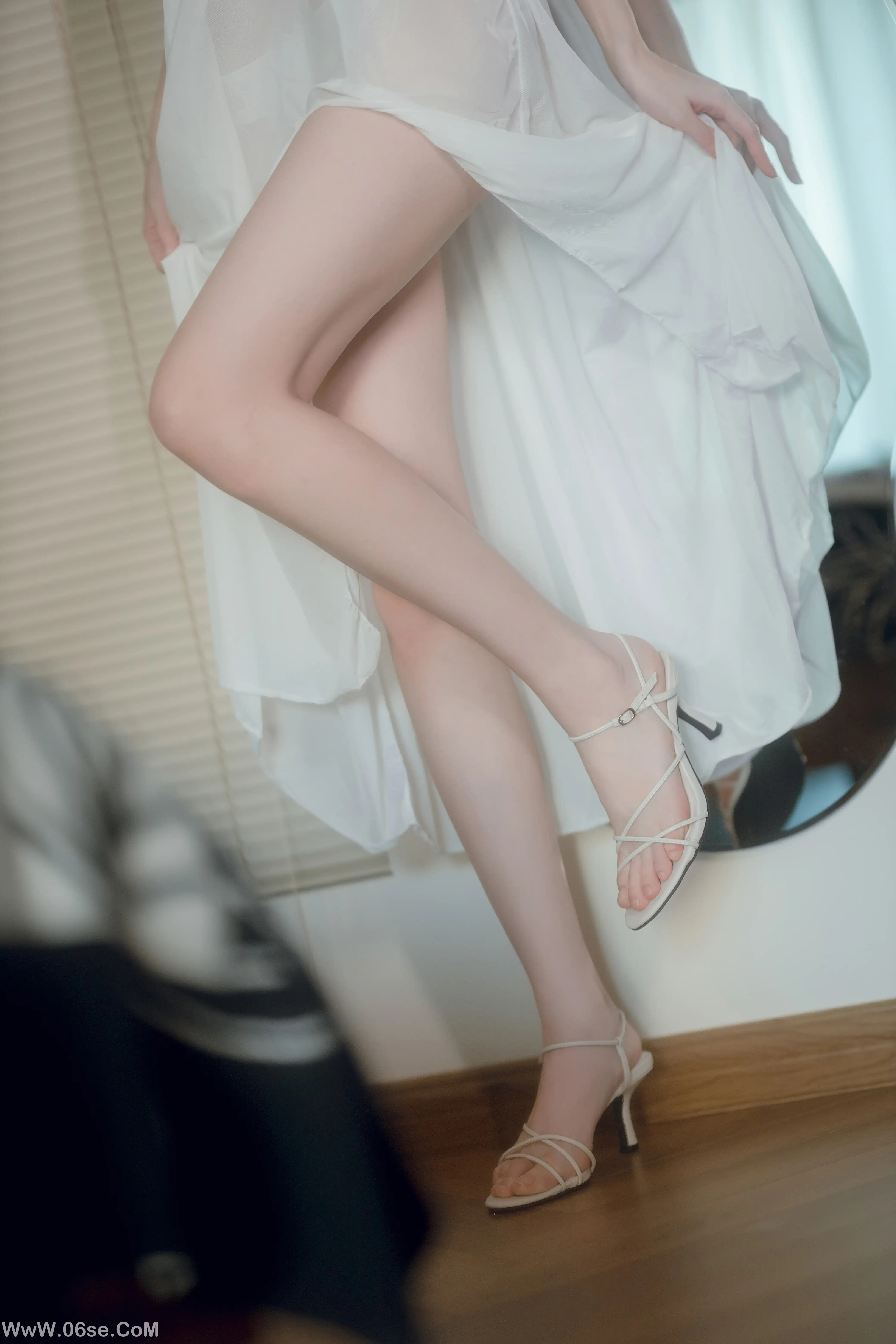 图片[5]-许岚LAN 晨间女友-六色网