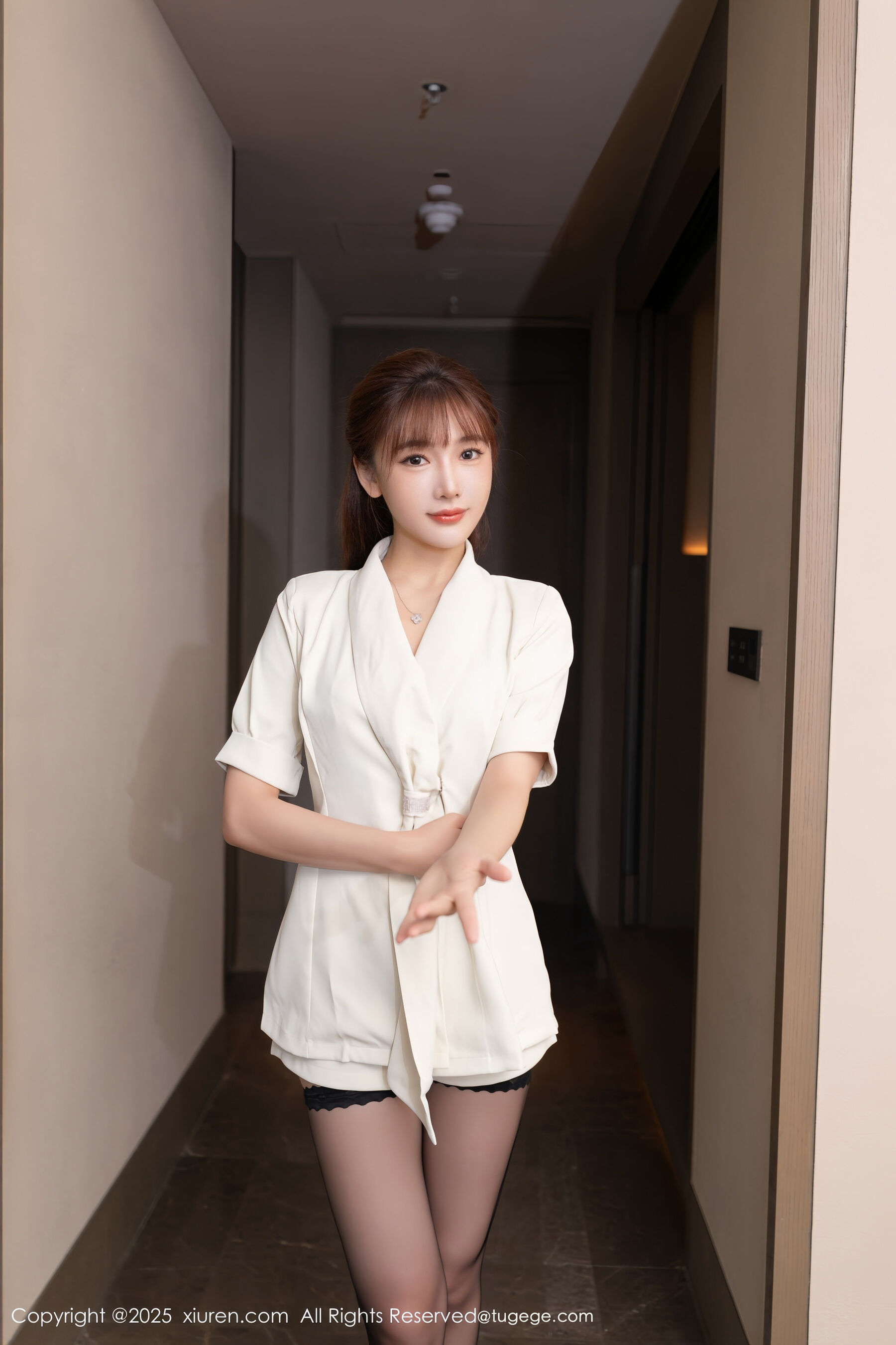 图片[8]-[Xiuren秀人网] 2025.08.14 NO.10650 陆萱萱[71P]-六色网
