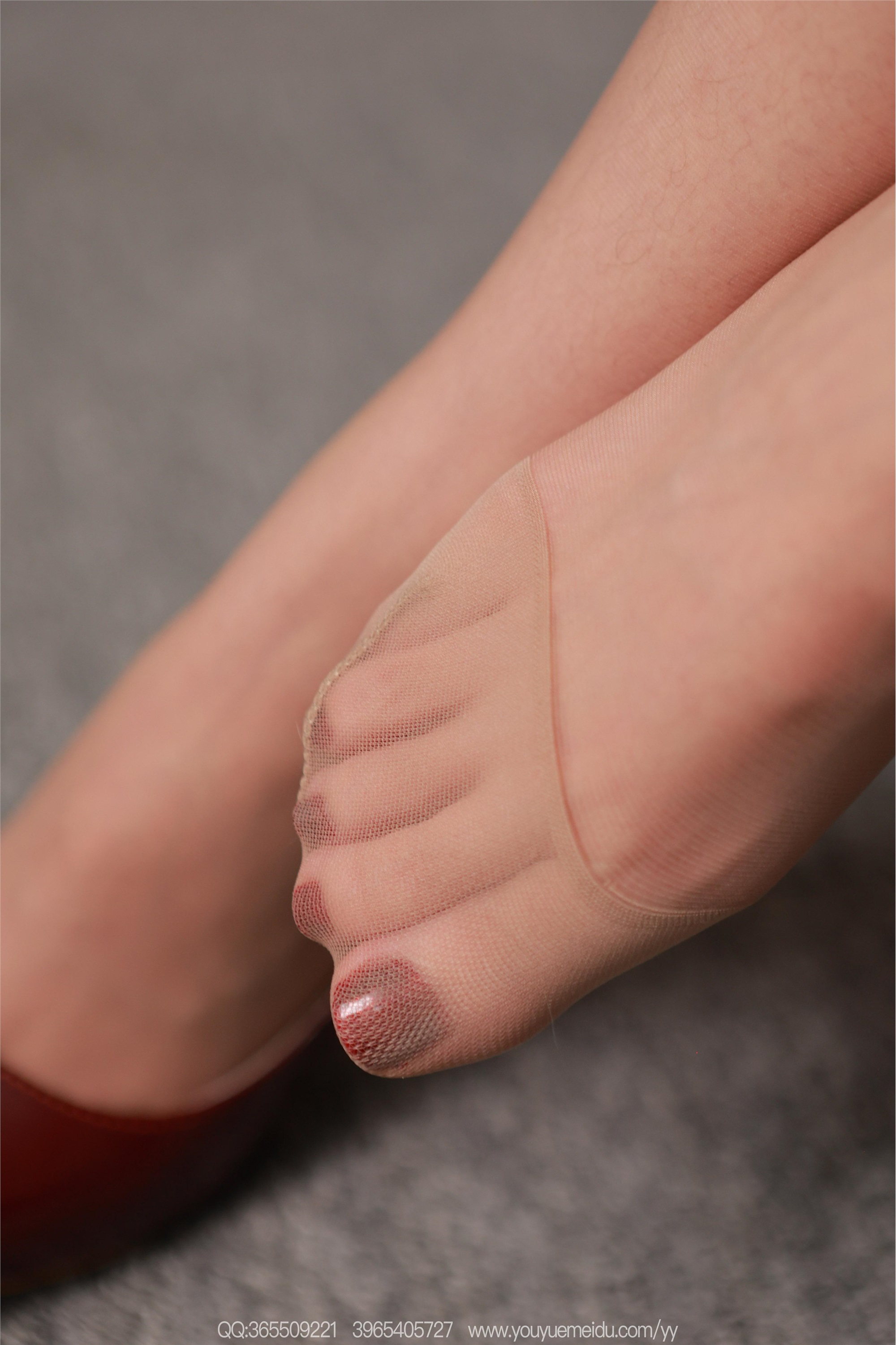 图片[25]-IESS异思趣向 2025.11.22 丝享家2218：团团《漏肩旗袍》-六色网