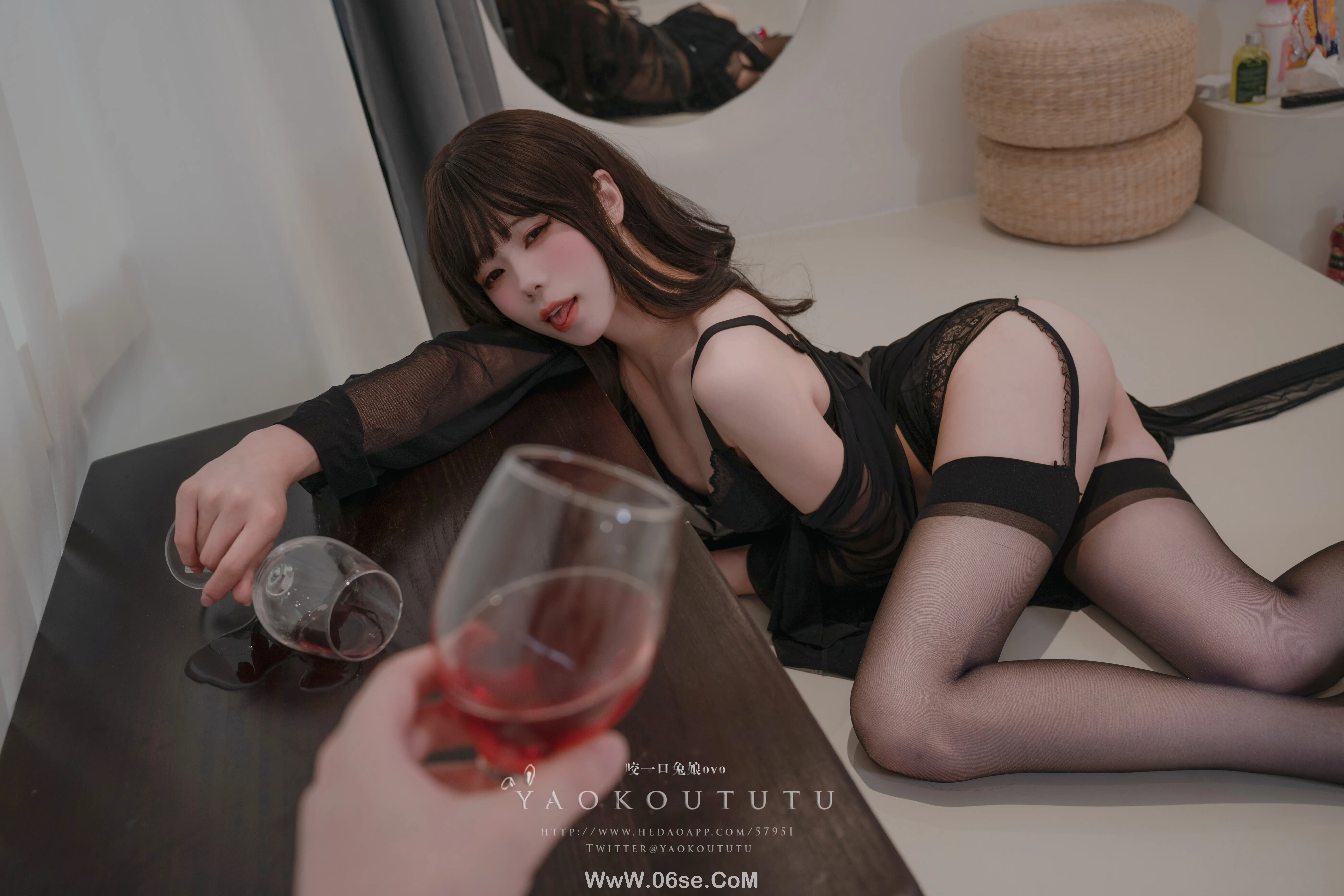 图片[35]-咬一口兔娘_六月订阅『微醺大姐姐』-六色网