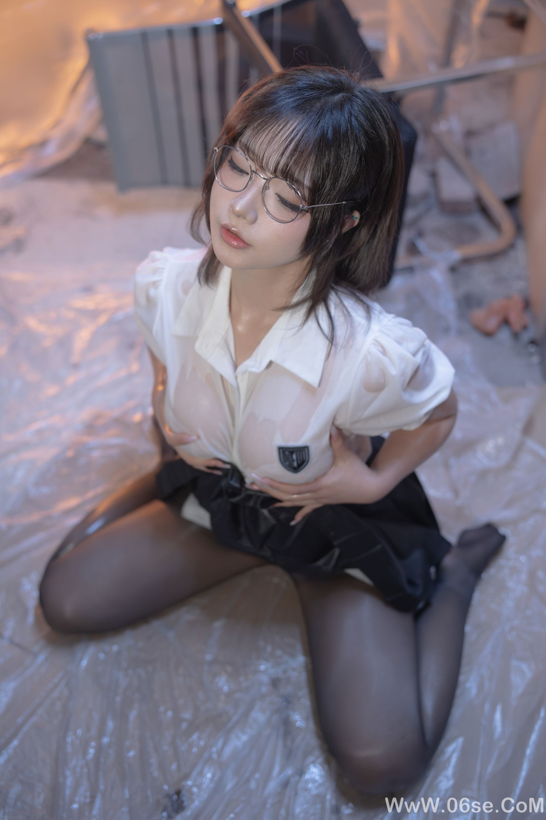 图片[88]-yuuhui玉汇 – 电梯间 尾行 [154P]-六色网