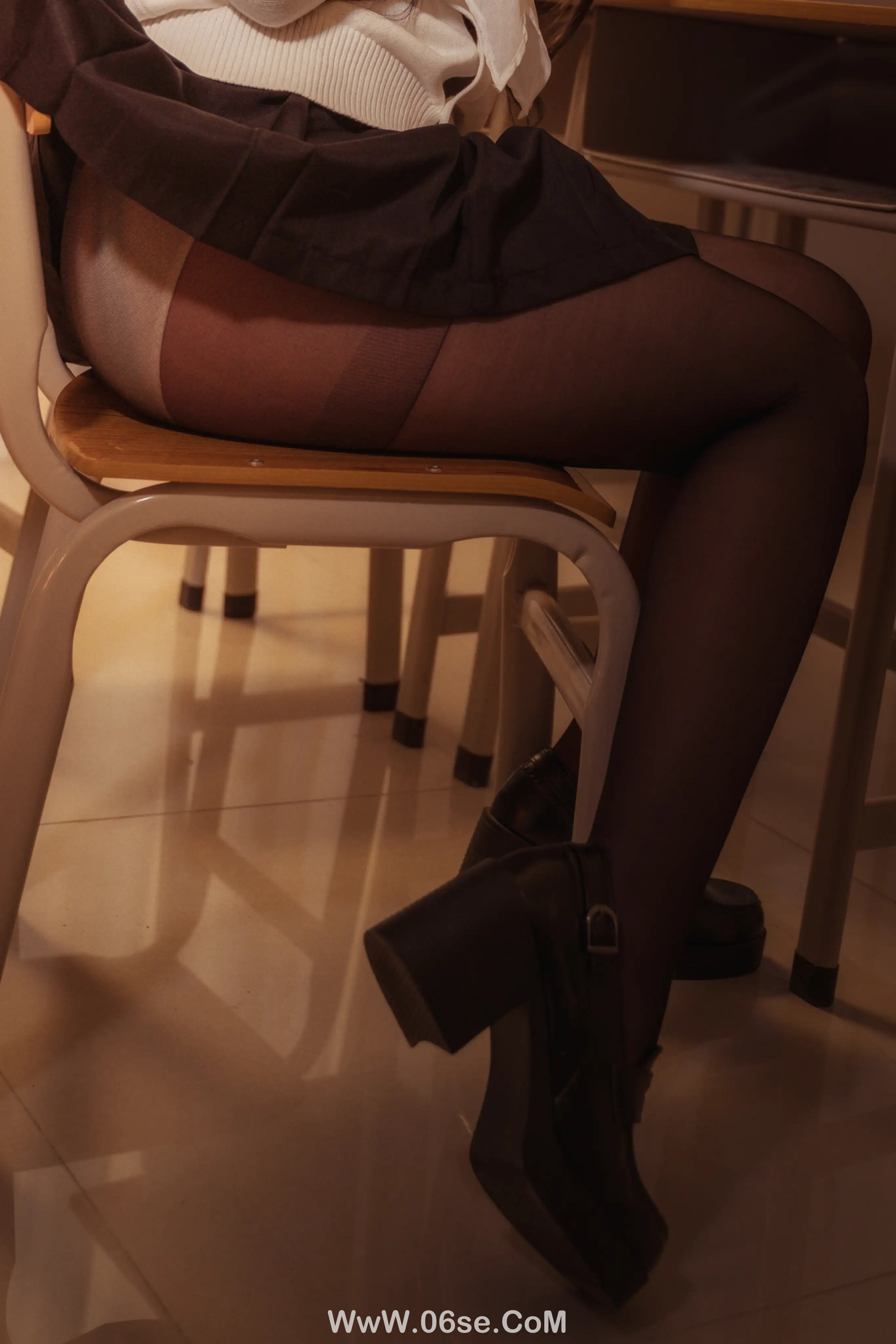 图片[35]-贞子蜜桃 碧蓝航线 爱宕高雄制服-六色网