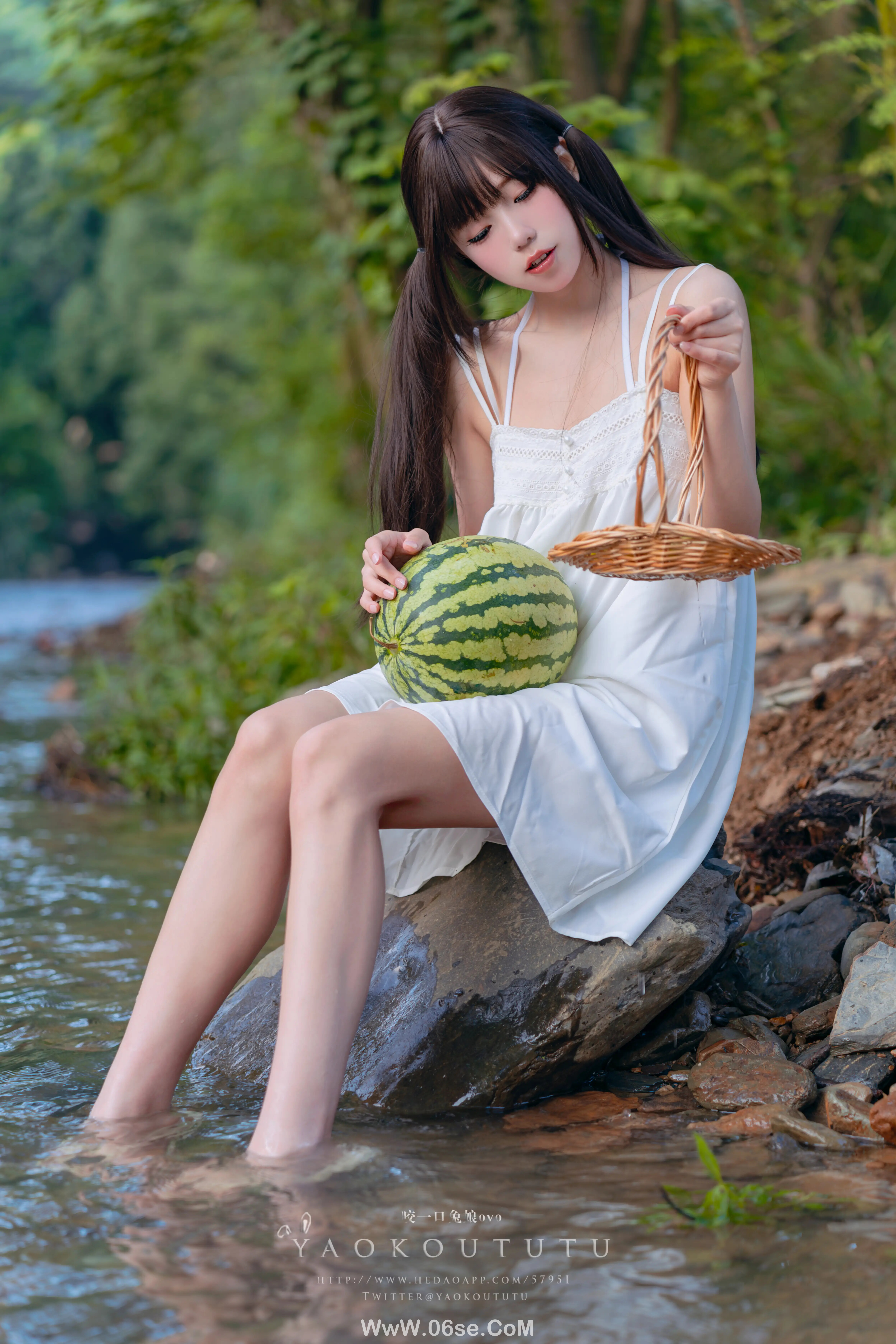 图片[11]-咬一口兔娘 溯溪之夏-六色网