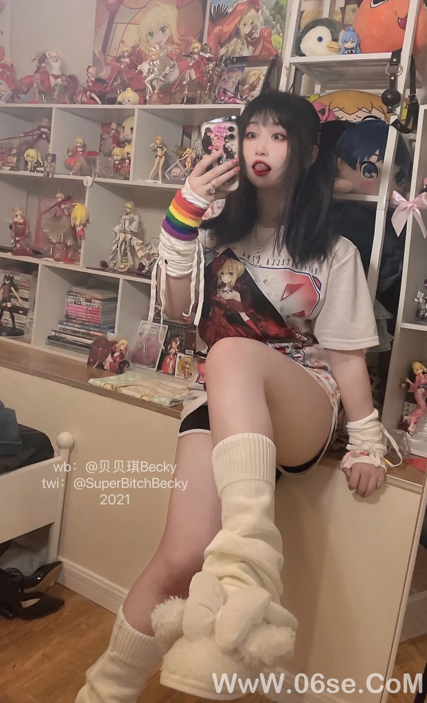 图片[98]-贝贝琪Becky – 对镜黑发辣妹-六色网