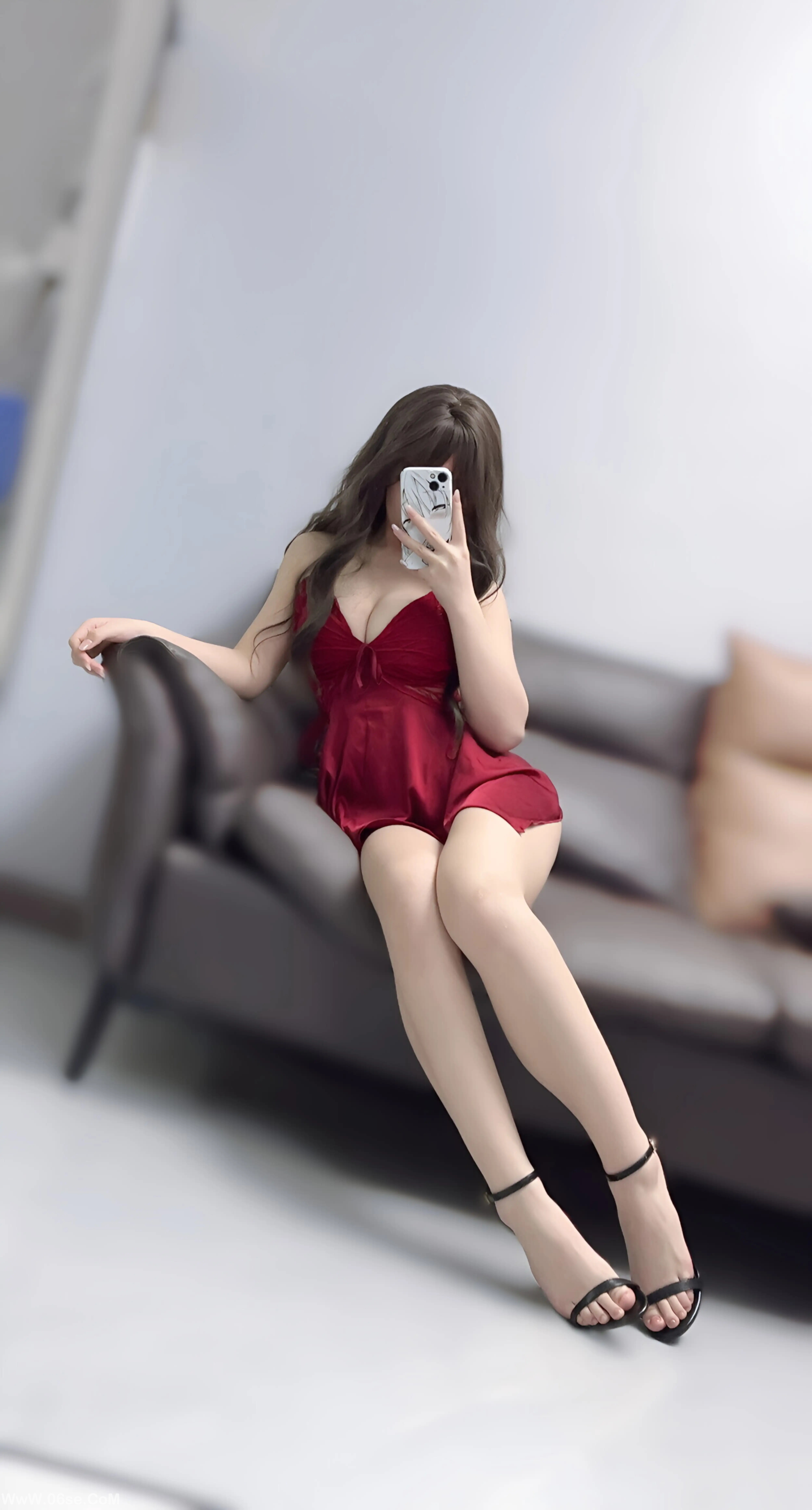 图片[122]-Bangni邦尼 – 圣诞尼尔+红裙自拍-六色网