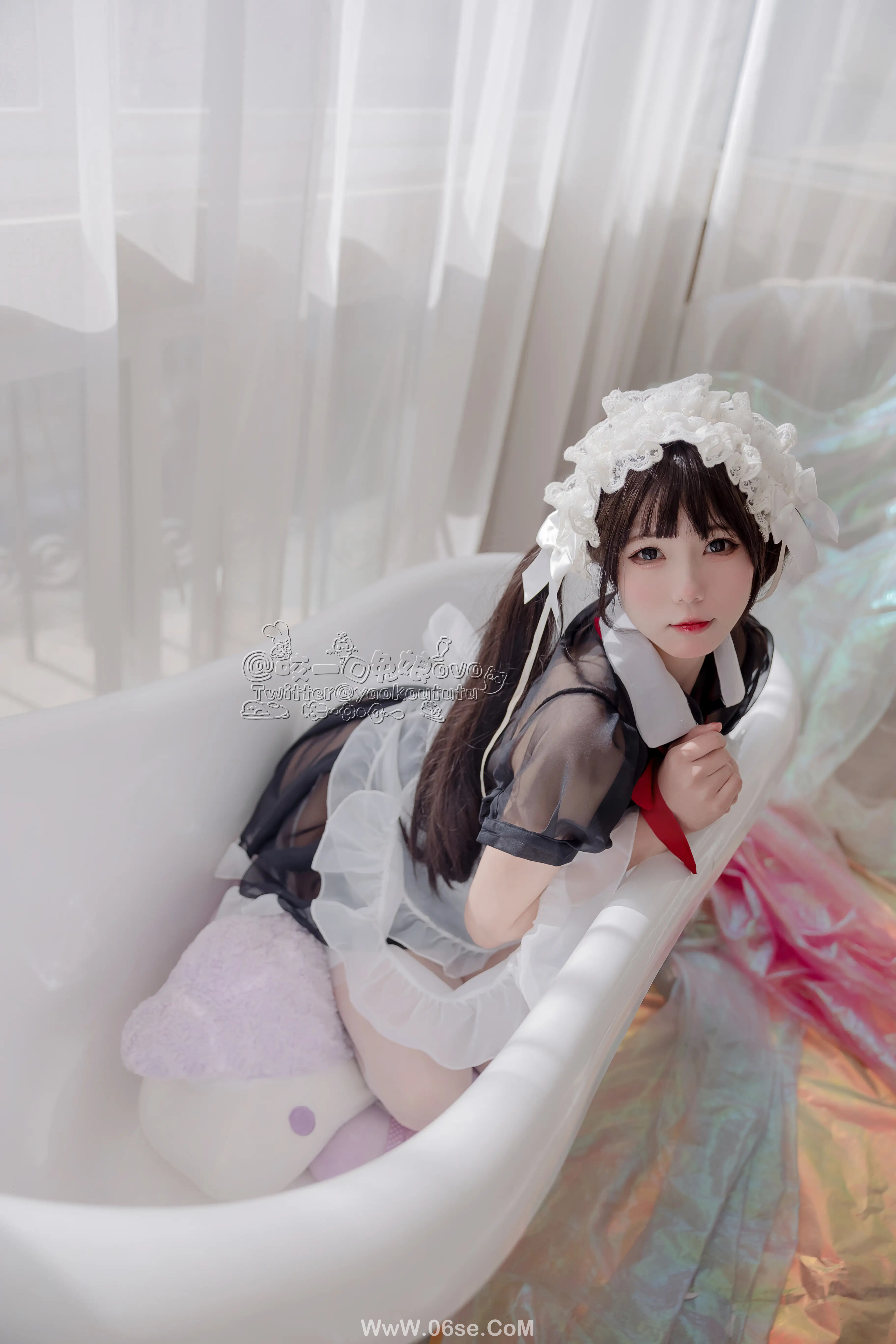 图片[15]-咬一口兔娘 黑白女仆-六色网