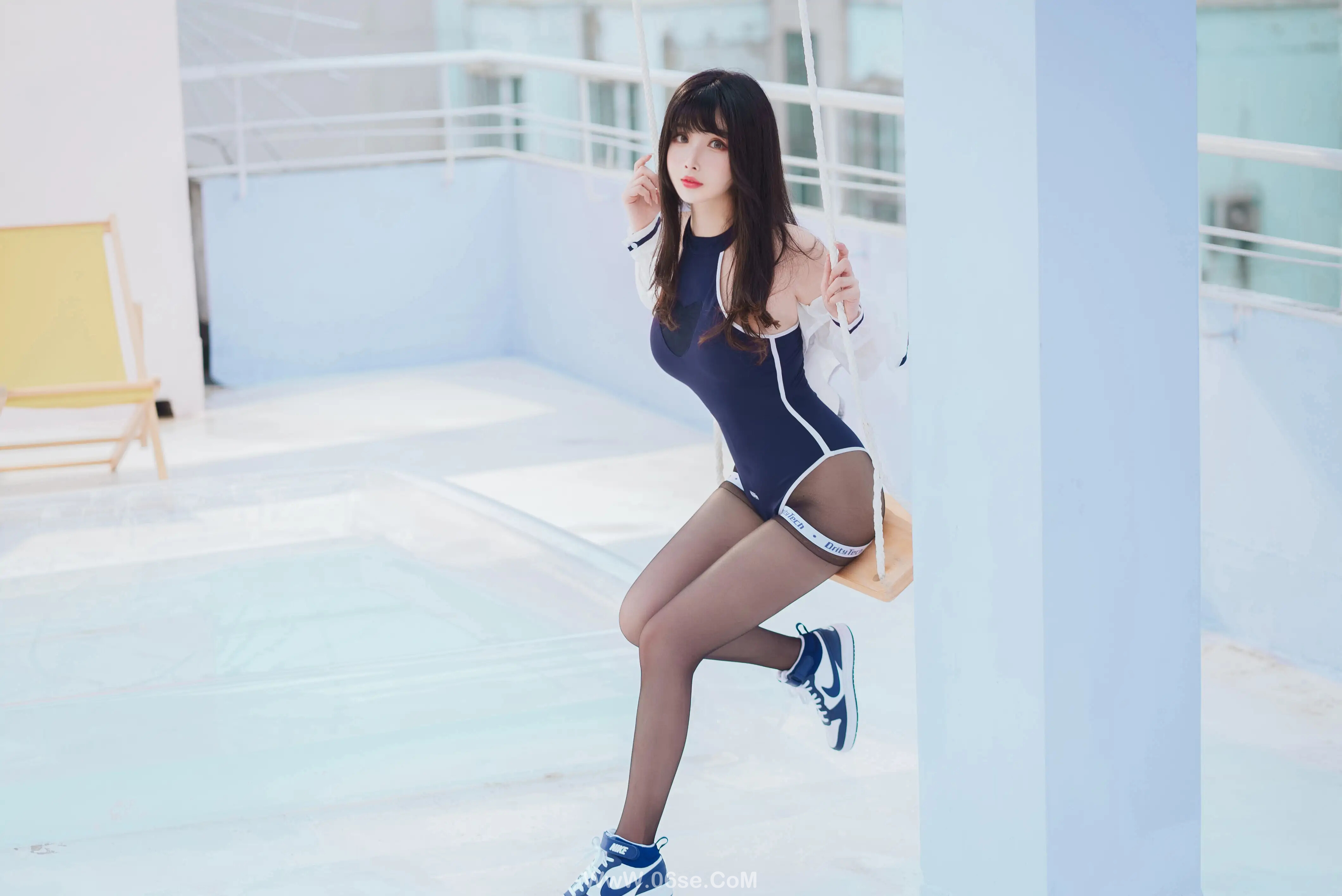 肉扣热热子(rioko凉凉子) 天台竞泳-六色网