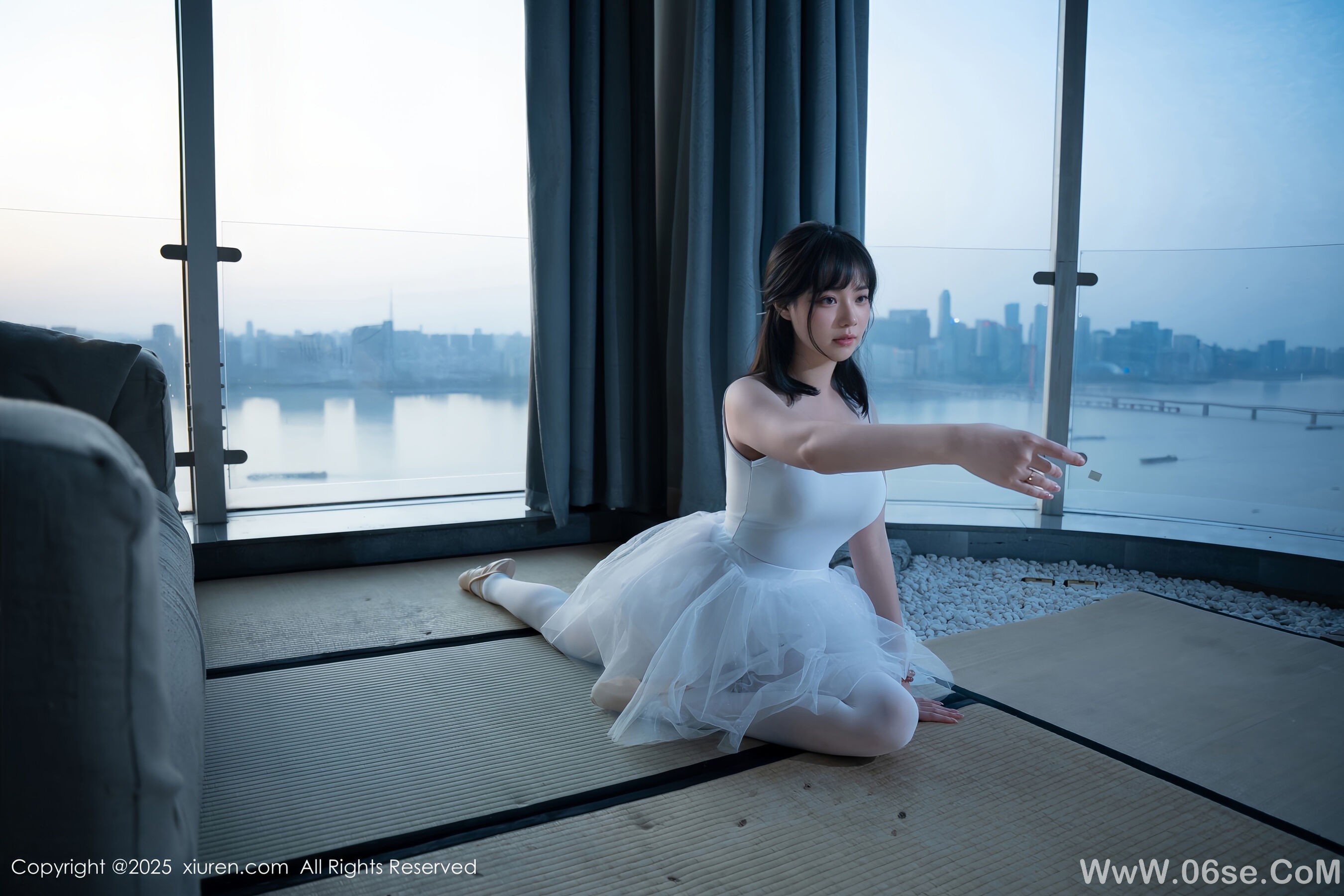 图片[18]-[Xiuren秀人网] 2025.07.23 NO.10575 揉揉肉肉 软情[79P]-六色网