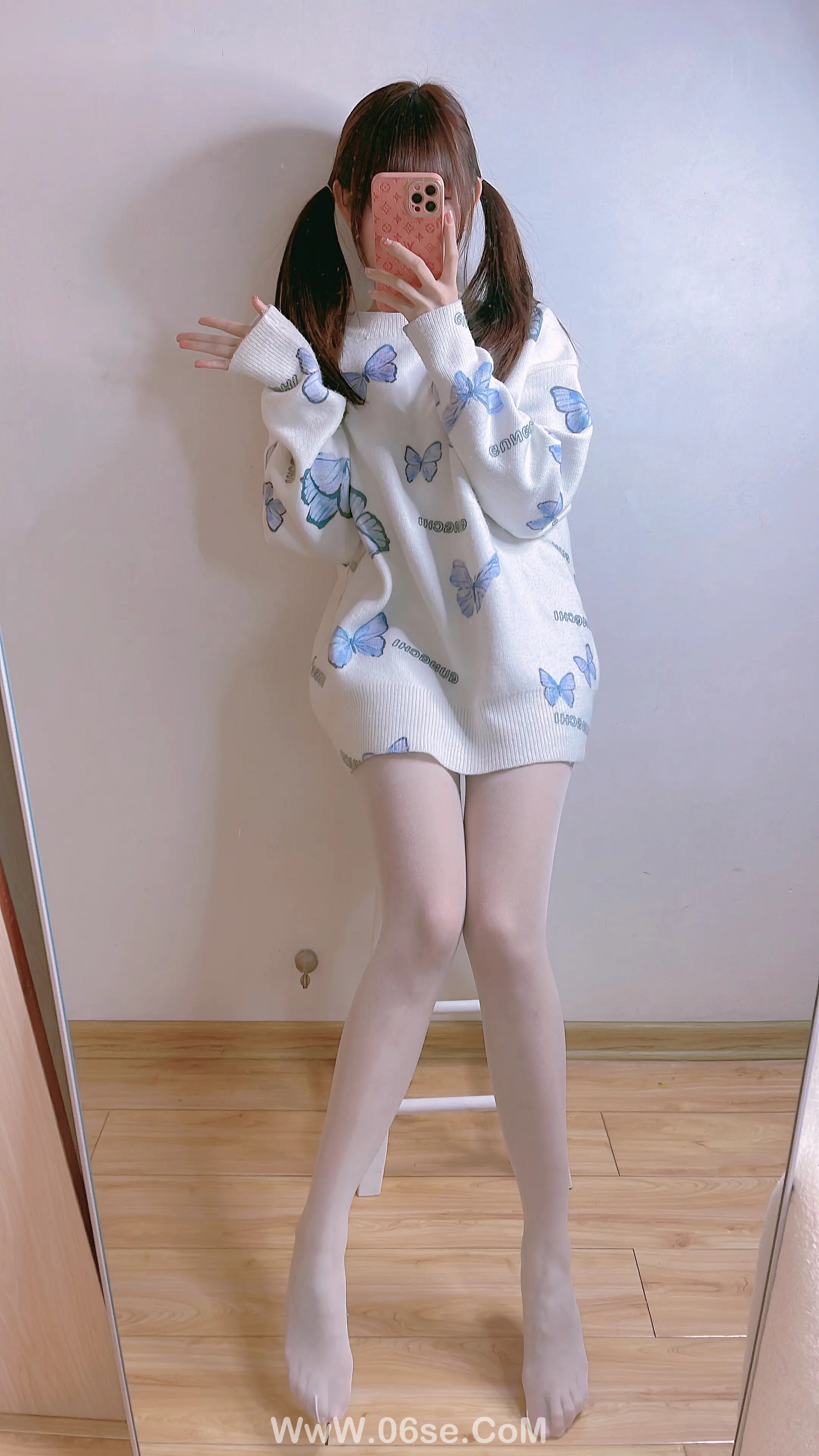 图片[17]-miko酱ww 自拍系列mikoの白丝01-六色网