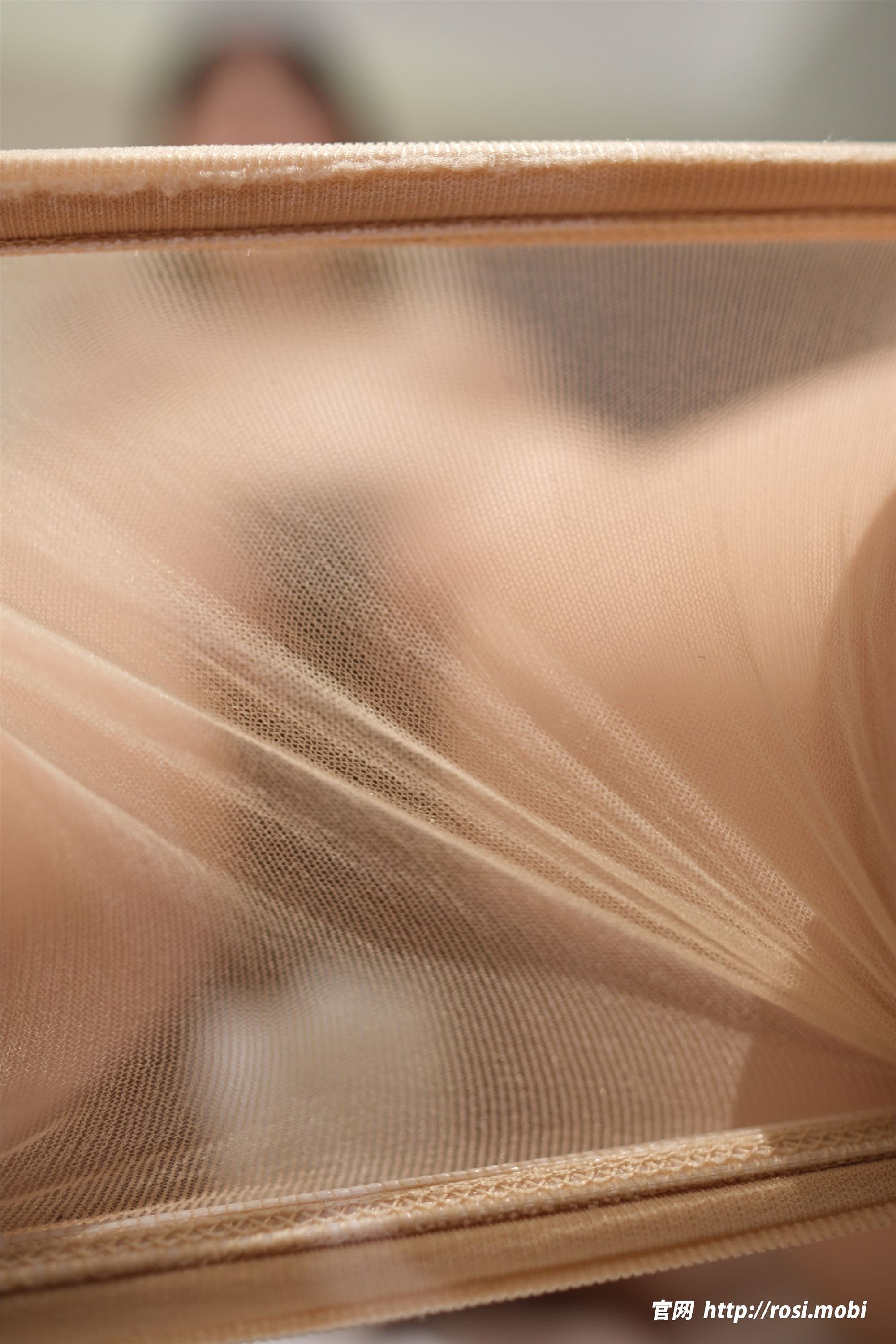 图片[40]-ROSI写真 2025.07.28 NO.4984[45P]-六色网