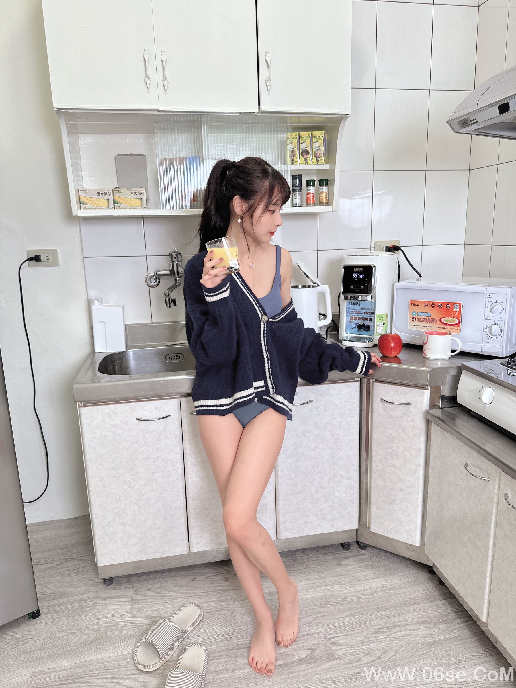 图片[33]-泥泥汝 – 居家 [124P]-六色网