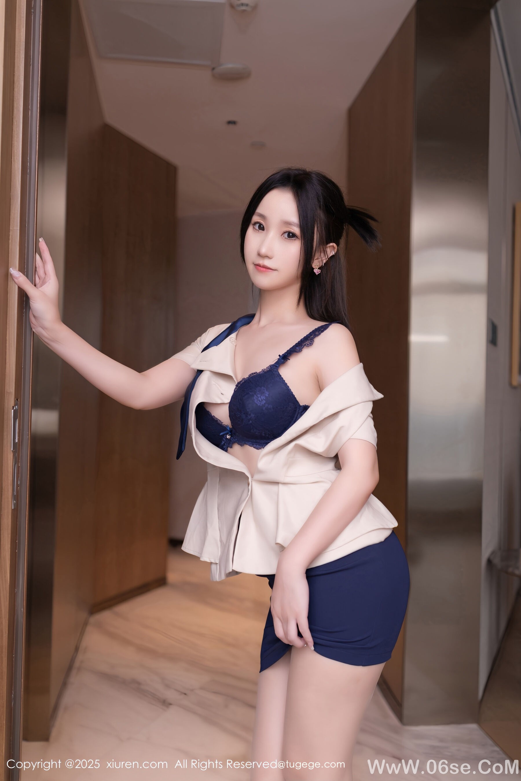 图片[8]-[Xiuren秀人网] 2025.08.27 NO.10697 杏子Yada[84P]-六色网