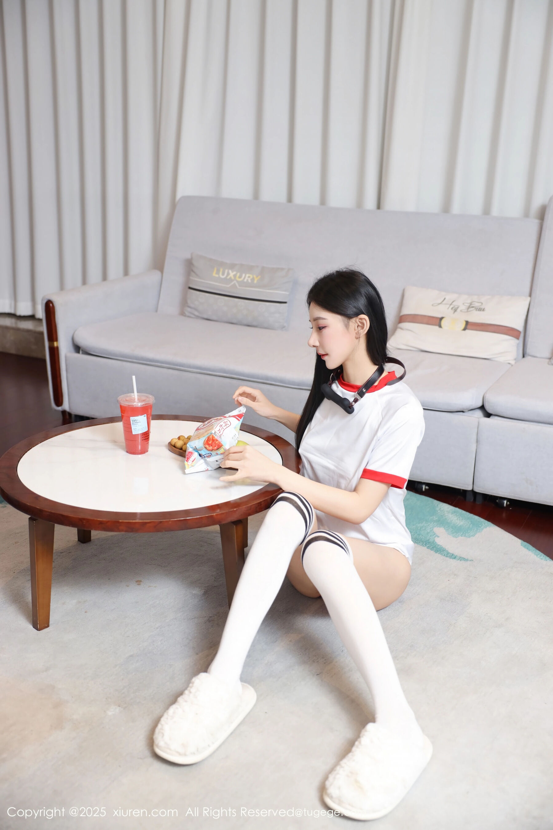 图片[3]-秀人网 – NO.11110 – 许微微呀 [87P]-六色网