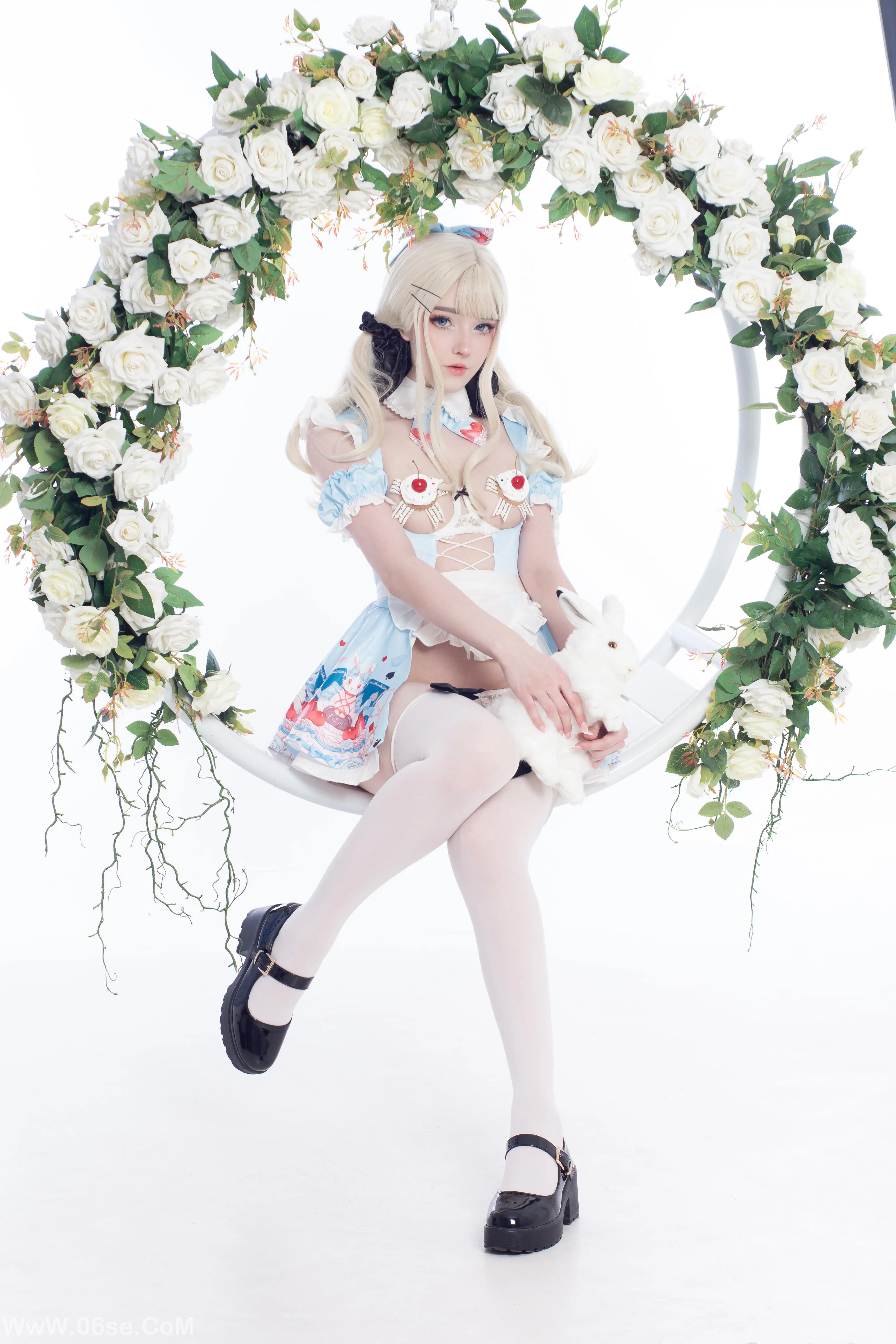 Candy_Ball - Alice in Easterland-六色网