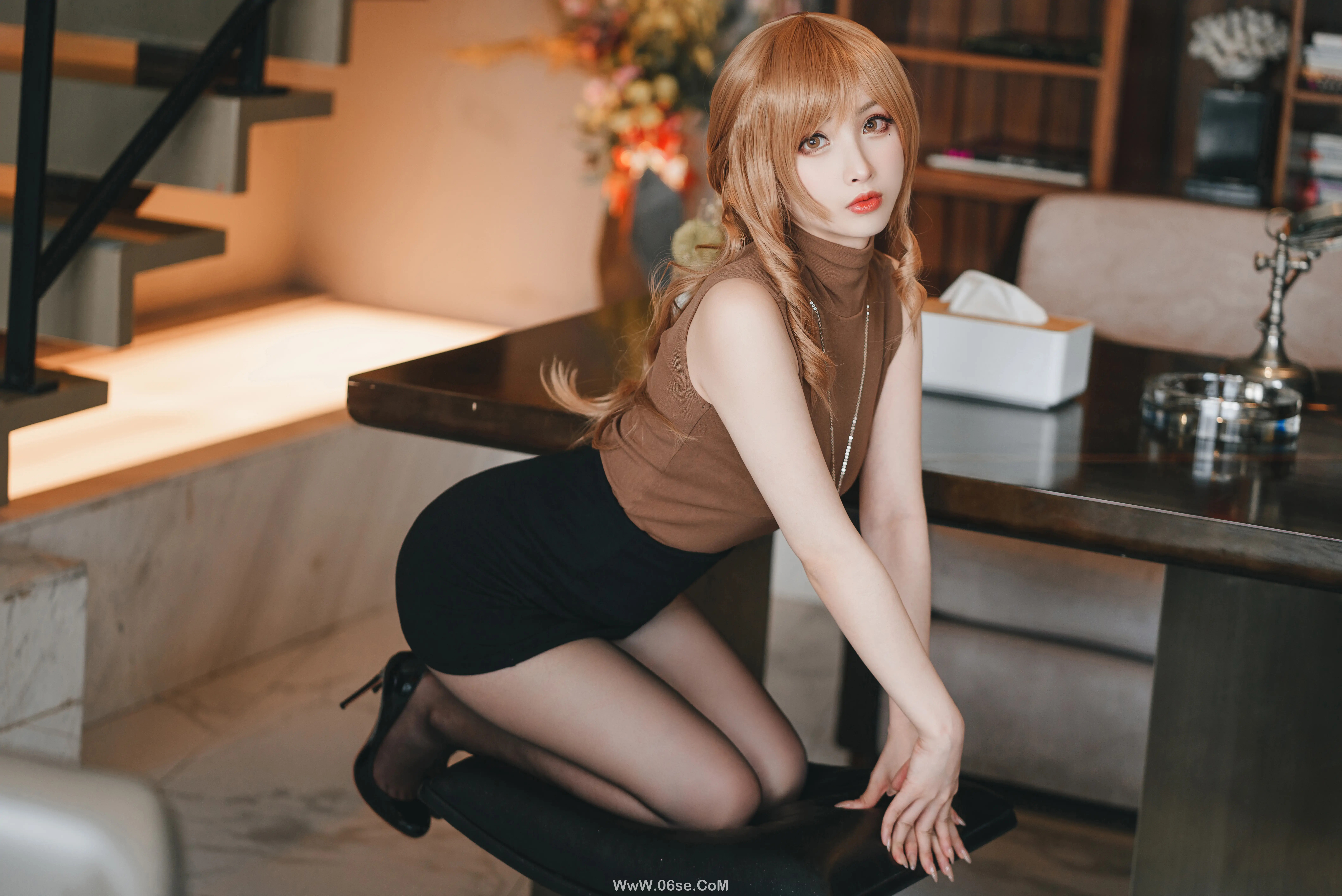 图片[10]-肉扣热热子(rioko凉凉子) 人妻的一天 公司篇-六色网
