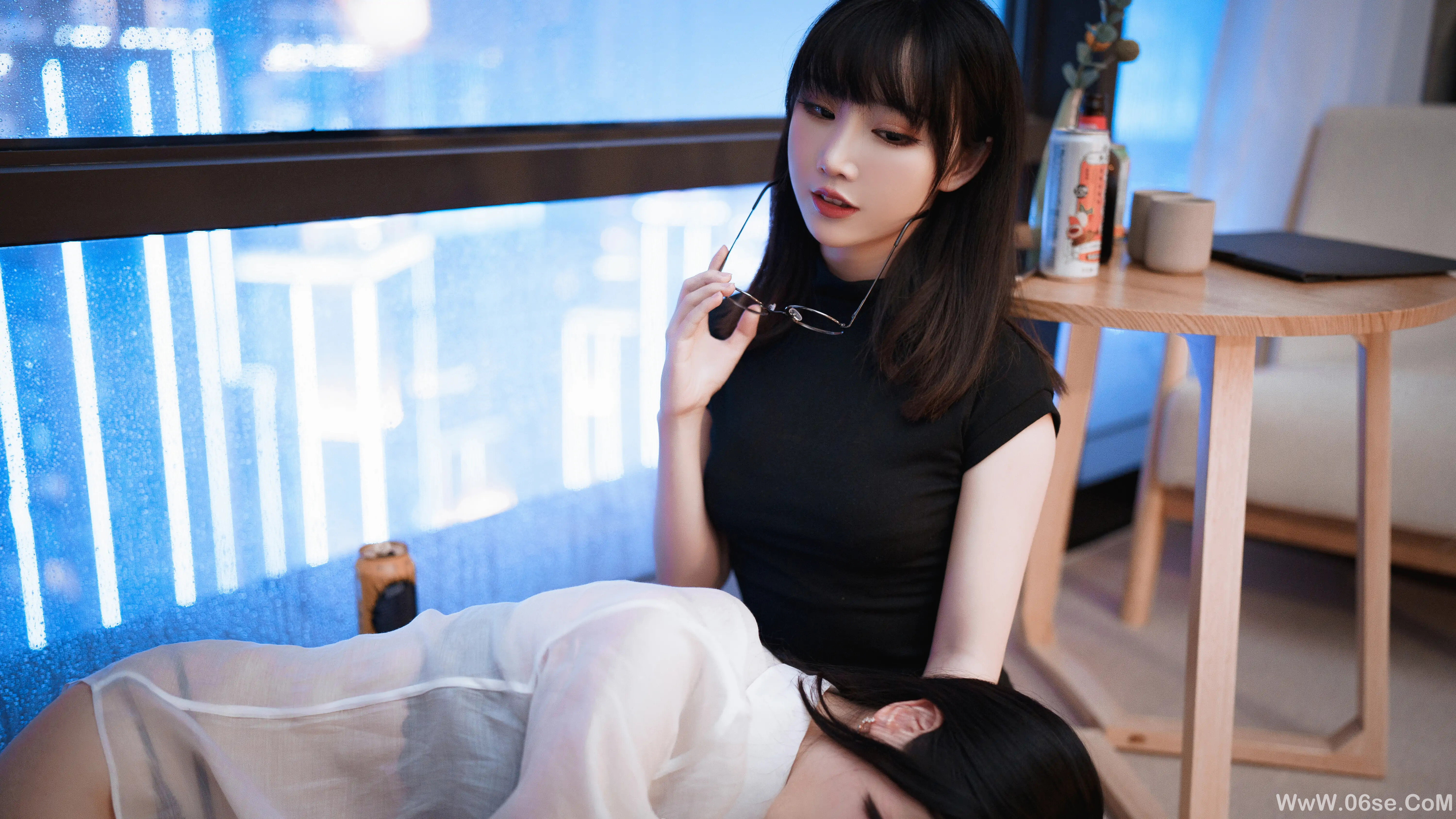 图片[21]-肉扣热热子(rioko凉凉子) 黑丝OL制服双人 (&面饼仙儿)-六色网
