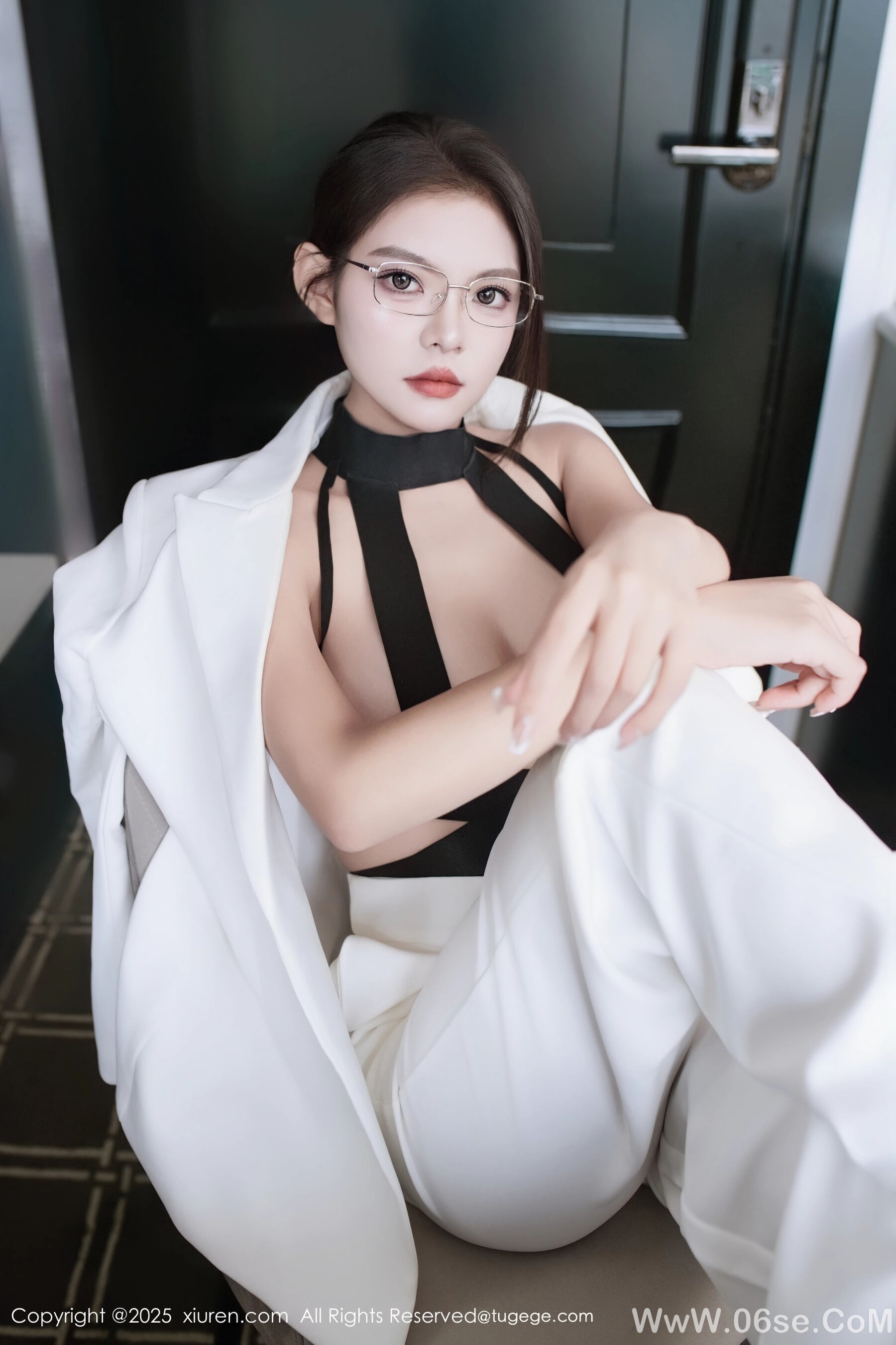 图片[24]-[Xiuren秀人网] 2025.06.26 NO.10464 冬安[95P]-六色网
