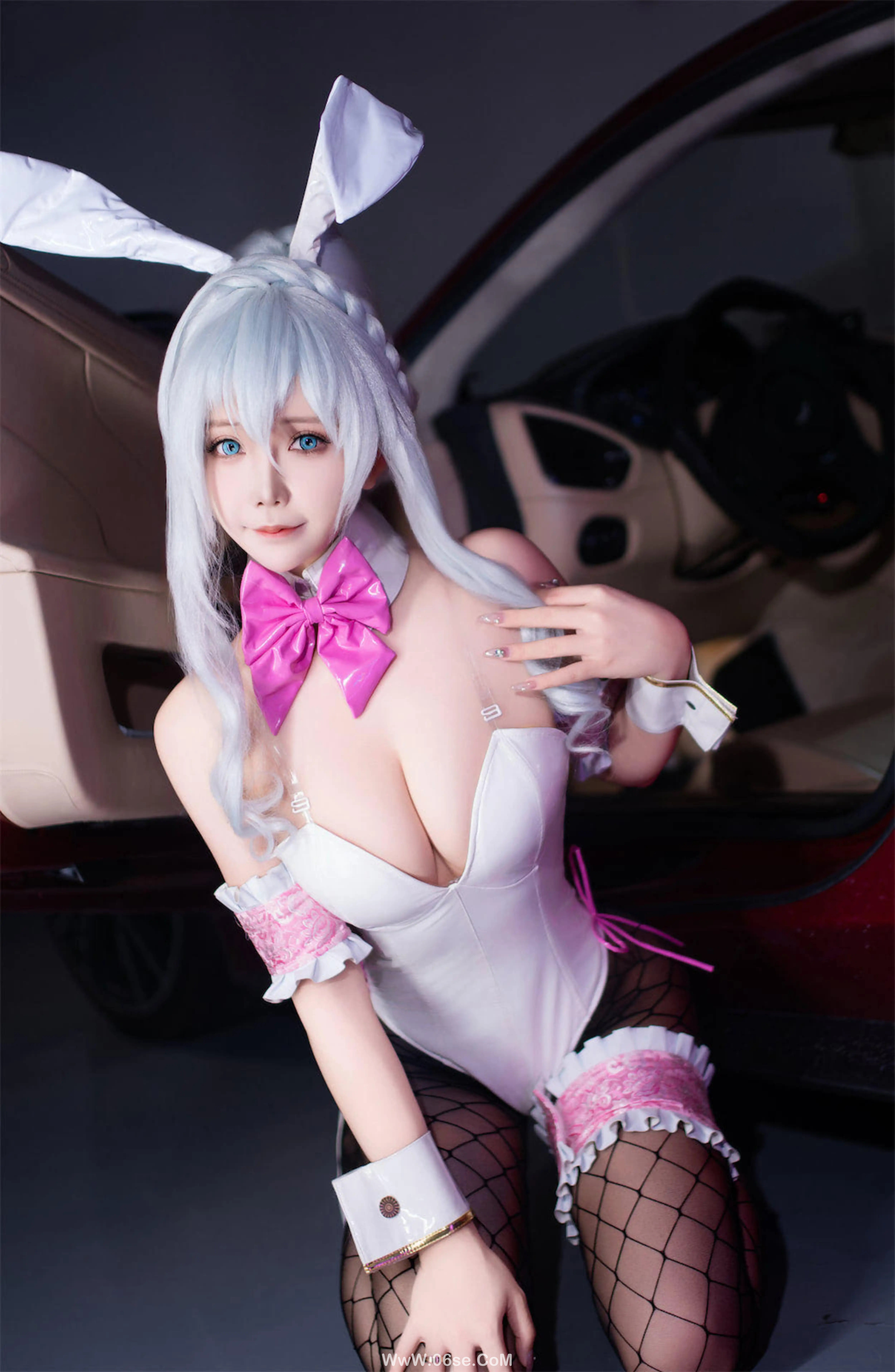 图片[16]-抱走莫子 – 雪女跑车兔女郎-六色网