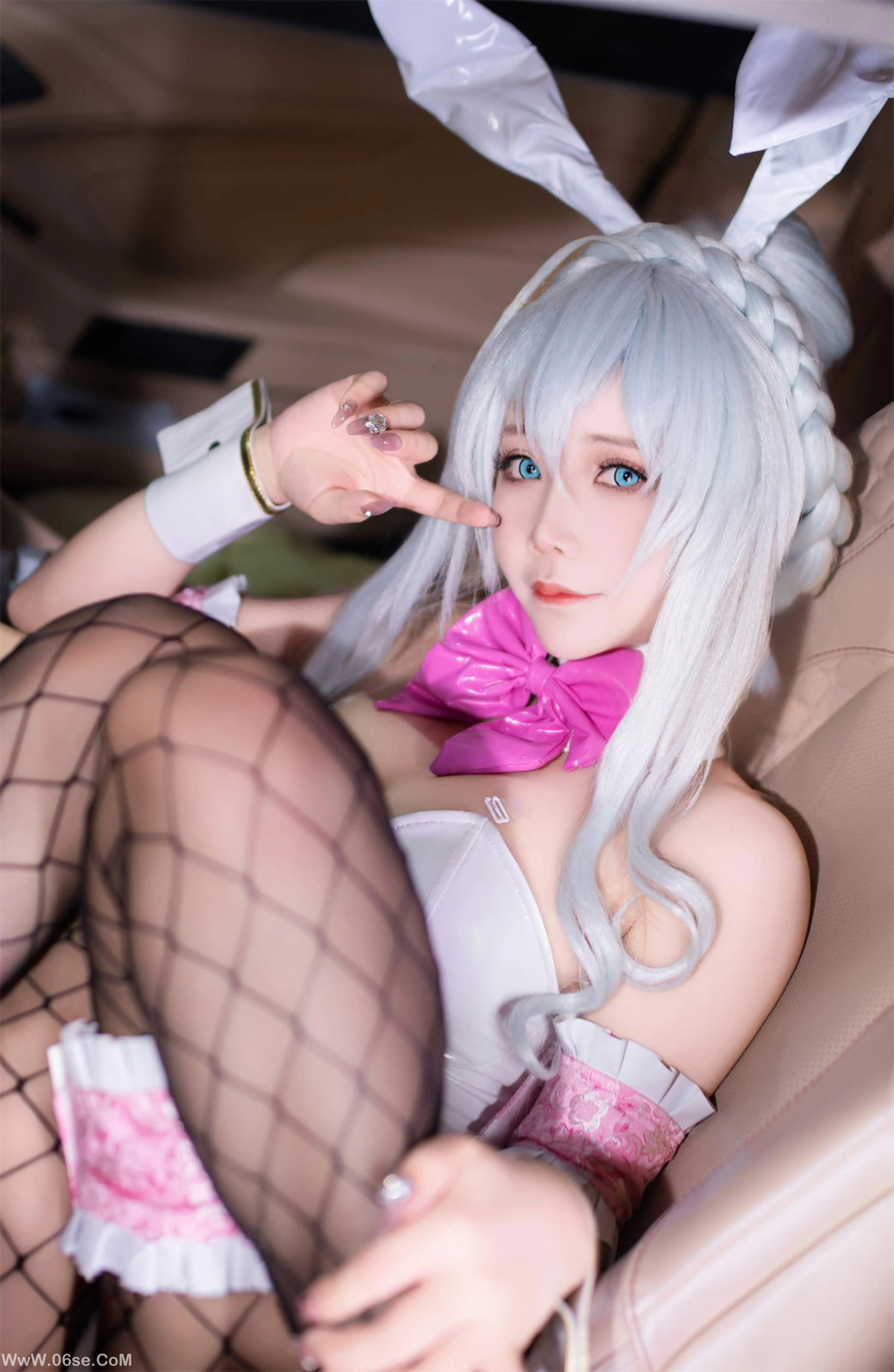 图片[15]-抱走莫子 – 雪女跑车兔女郎-六色网