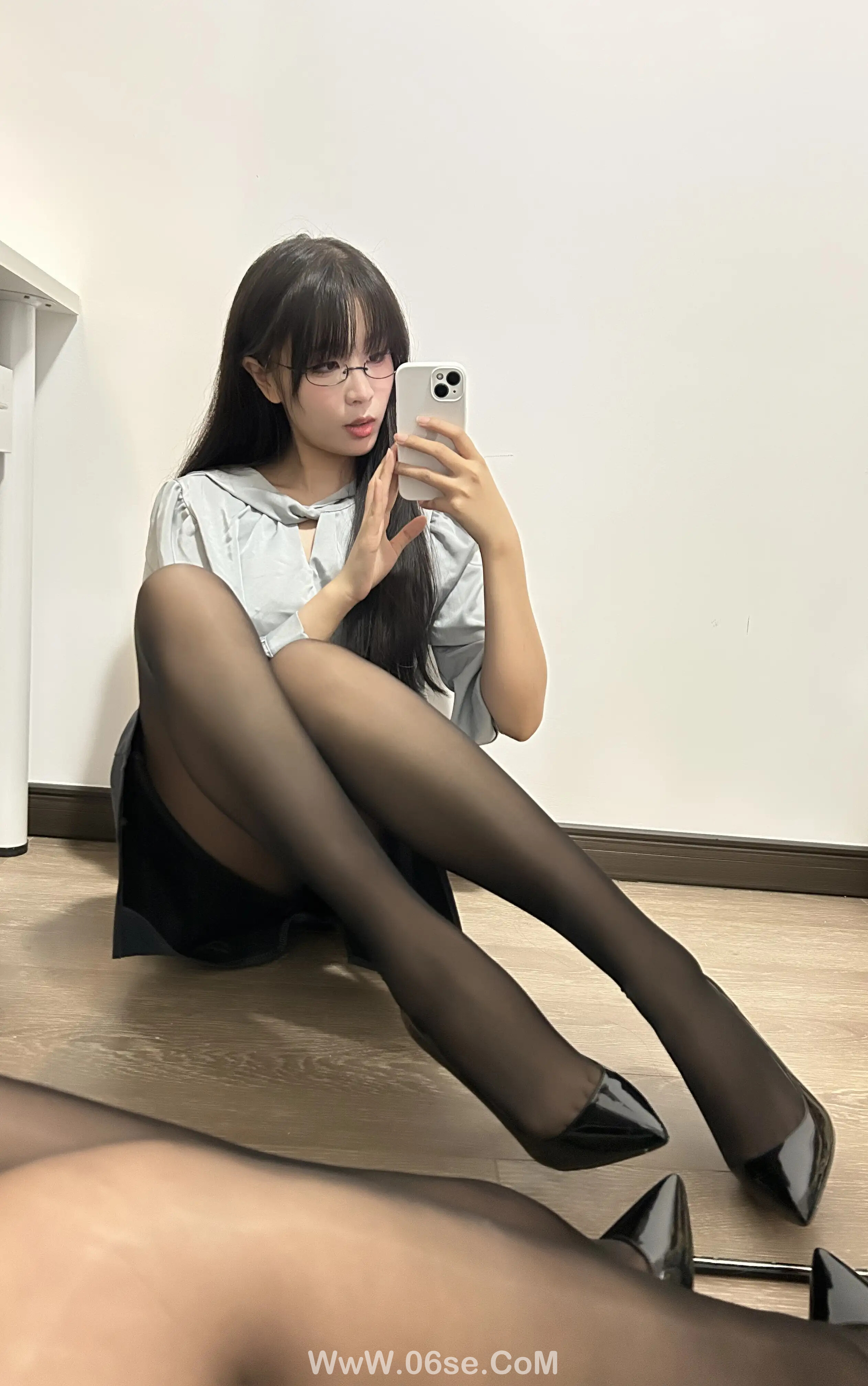 图片[12]-轩萧学姐 – 蓝裙ol-六色网