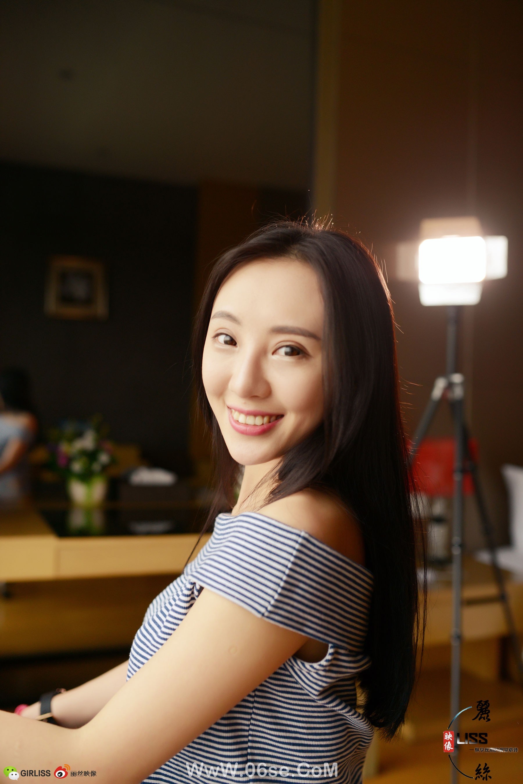 图片[14]-[丽丝映像GIRLISS] – 你的微笑 [100P]-六色网