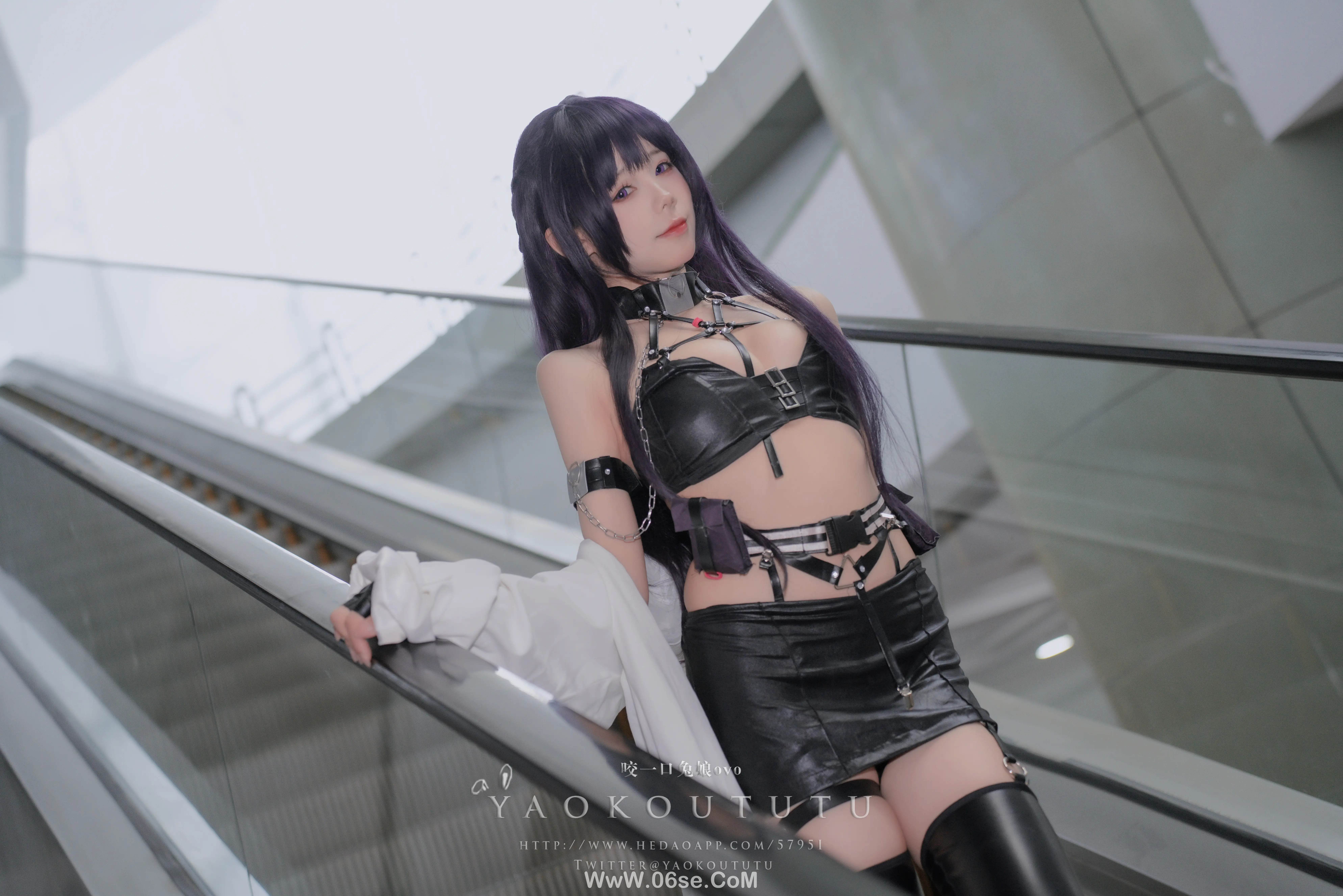 图片[2]-咬一口兔娘_漫展米哈拉『烤全兔专属配菜』-六色网