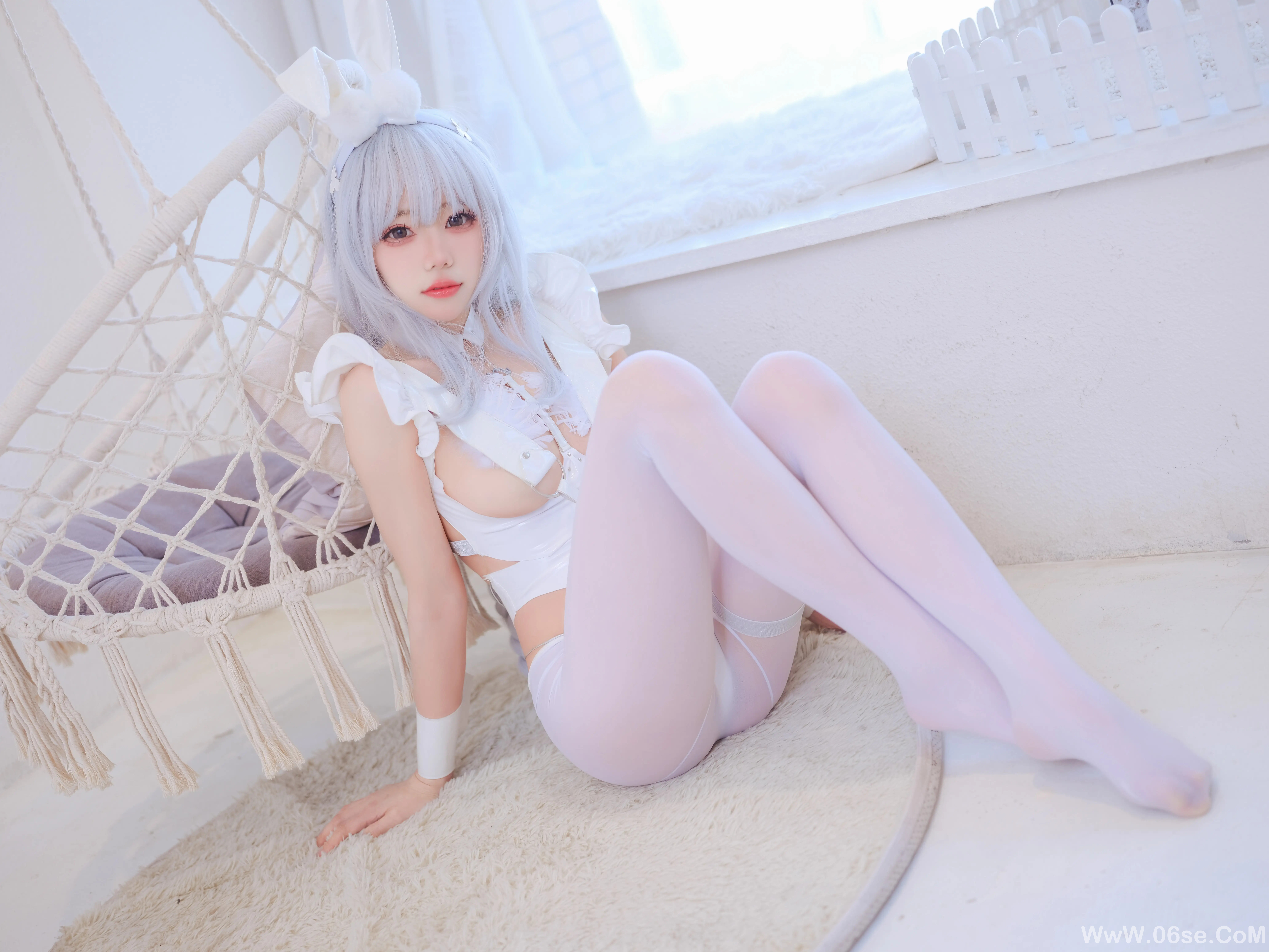 咬一口兔娘 恶毒兔女郎-六色网