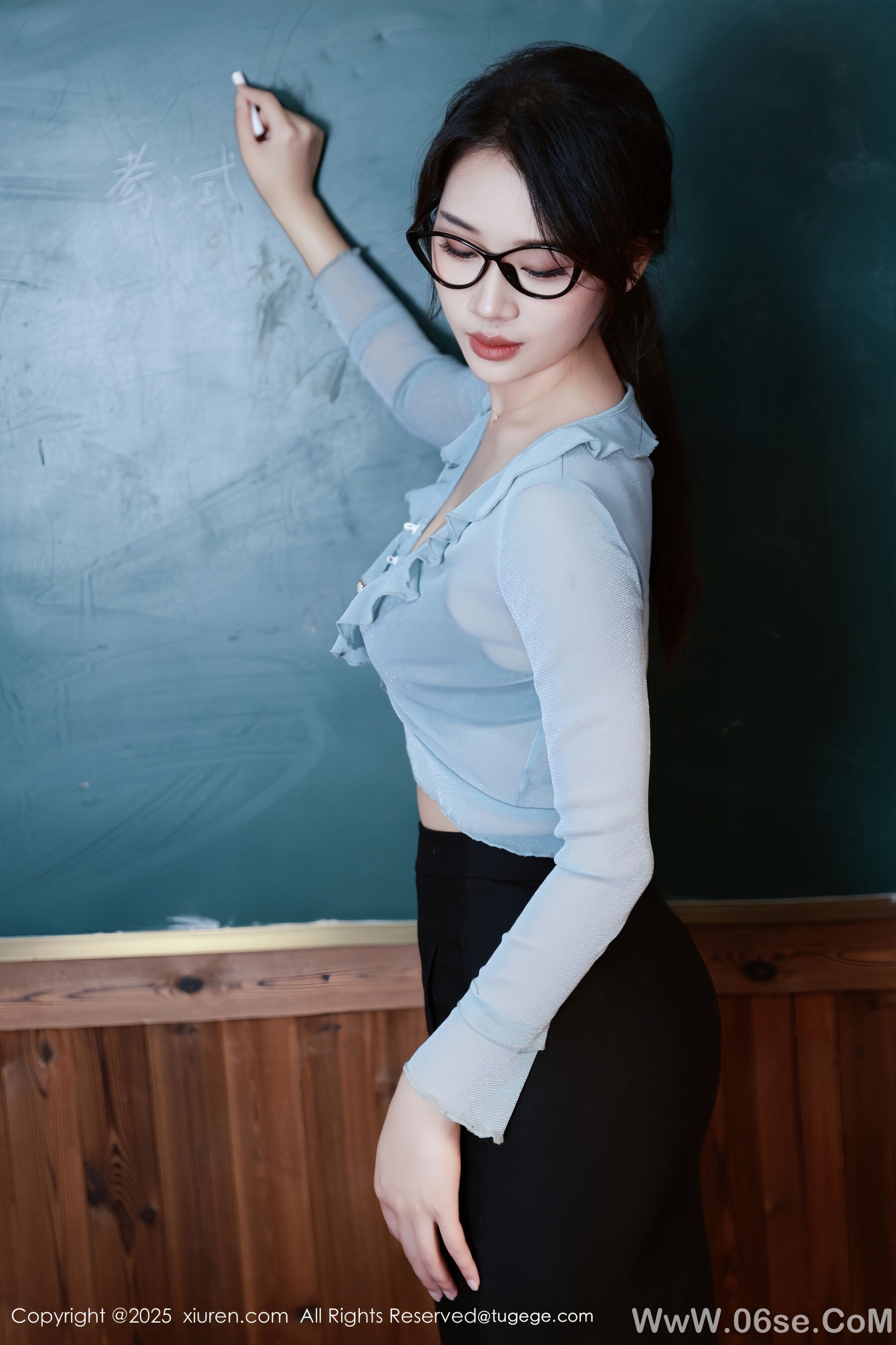 图片[7]-[Xiuren秀人网] 2025.07.25 NO.10585 南乔[89P]-六色网