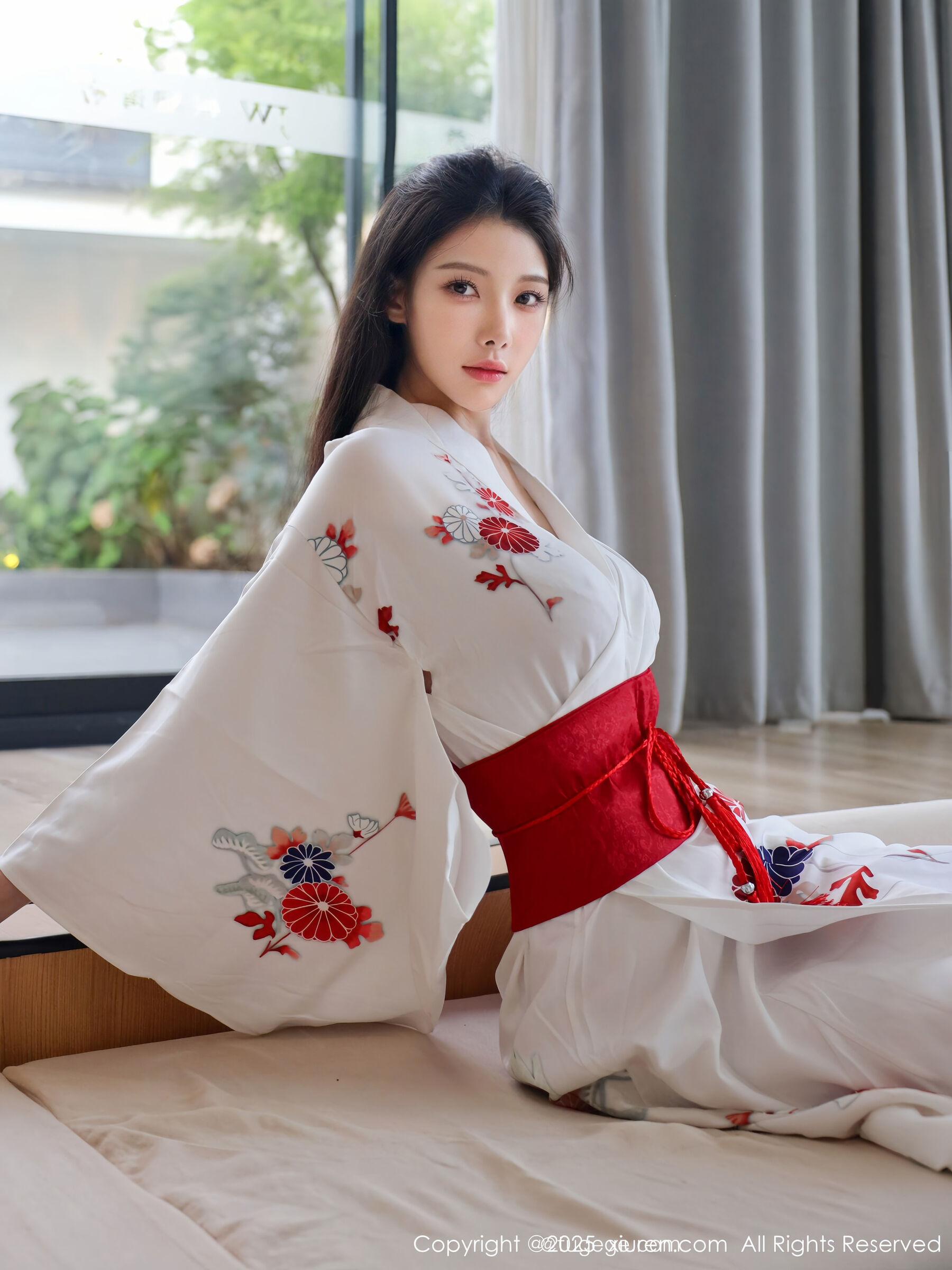 图片[4]-[Xiuren秀人网] 2025.09.15 NO.10767 白浅浅 梨霜儿[84P]-六色网