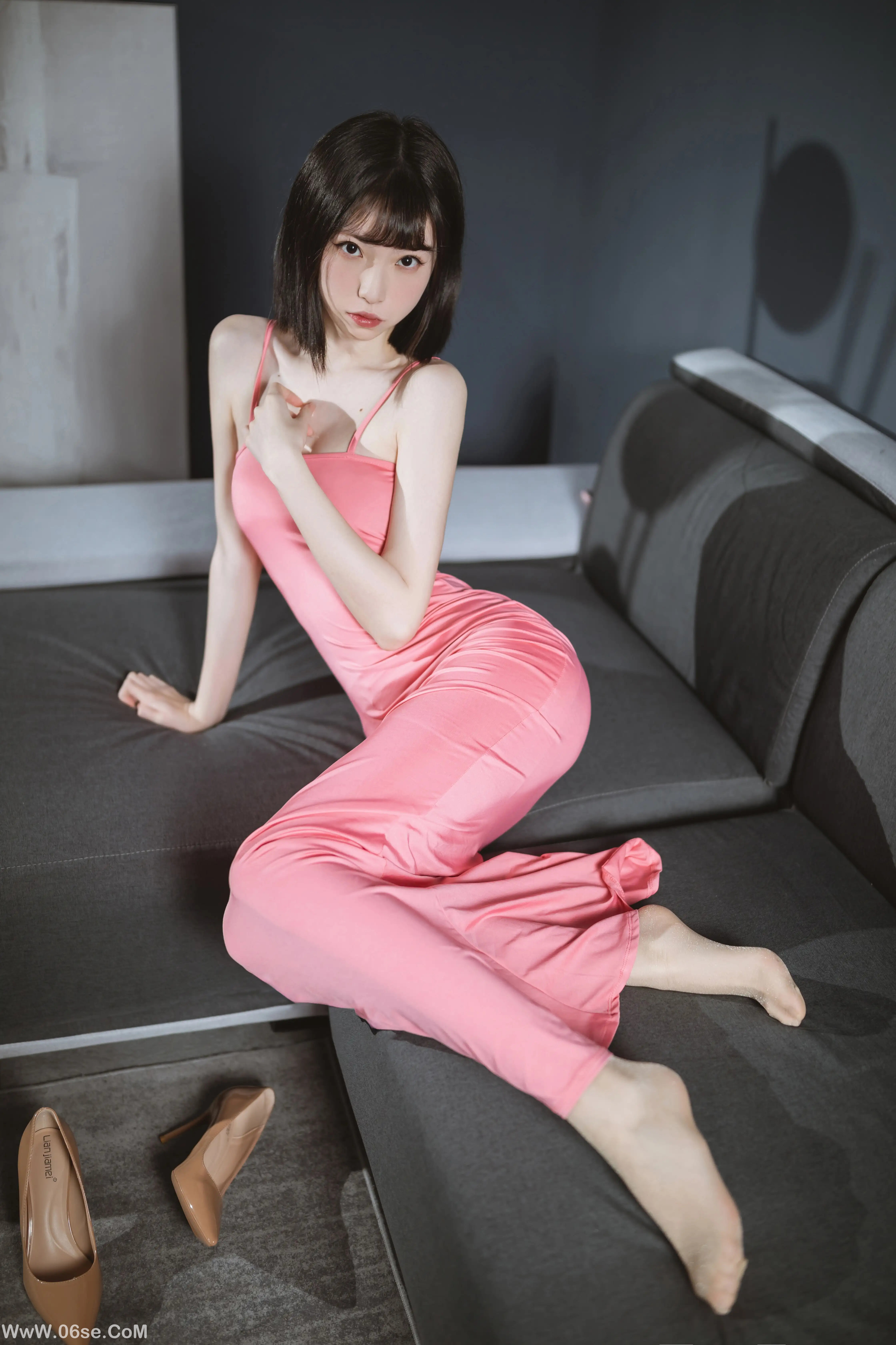 图片[21]-许岚LAN 粉色长裙-六色网