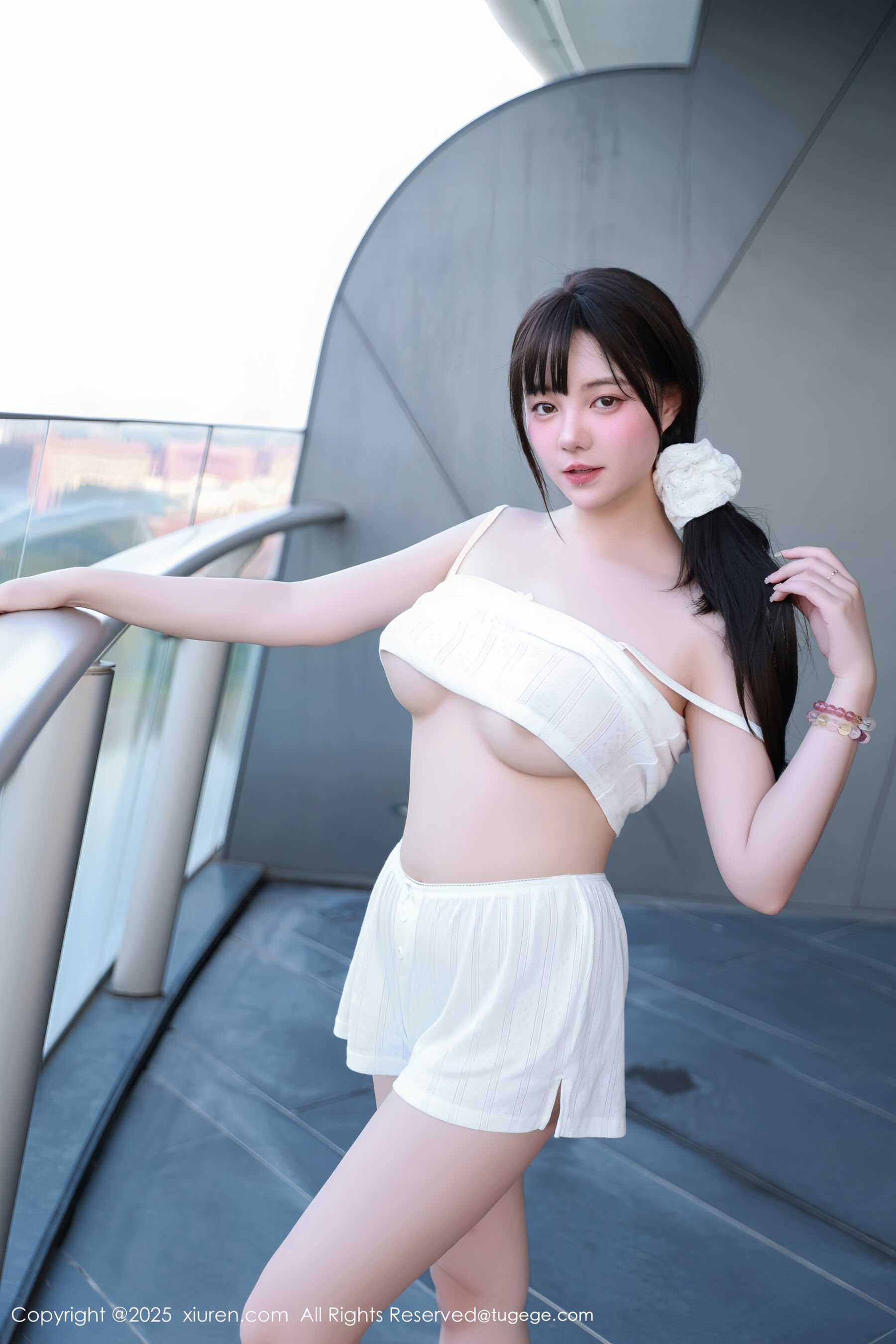 图片[32]-[Xiuren秀人网] 2025.10.09 NO.10841 揉揉肉肉 软情[71P]-六色网