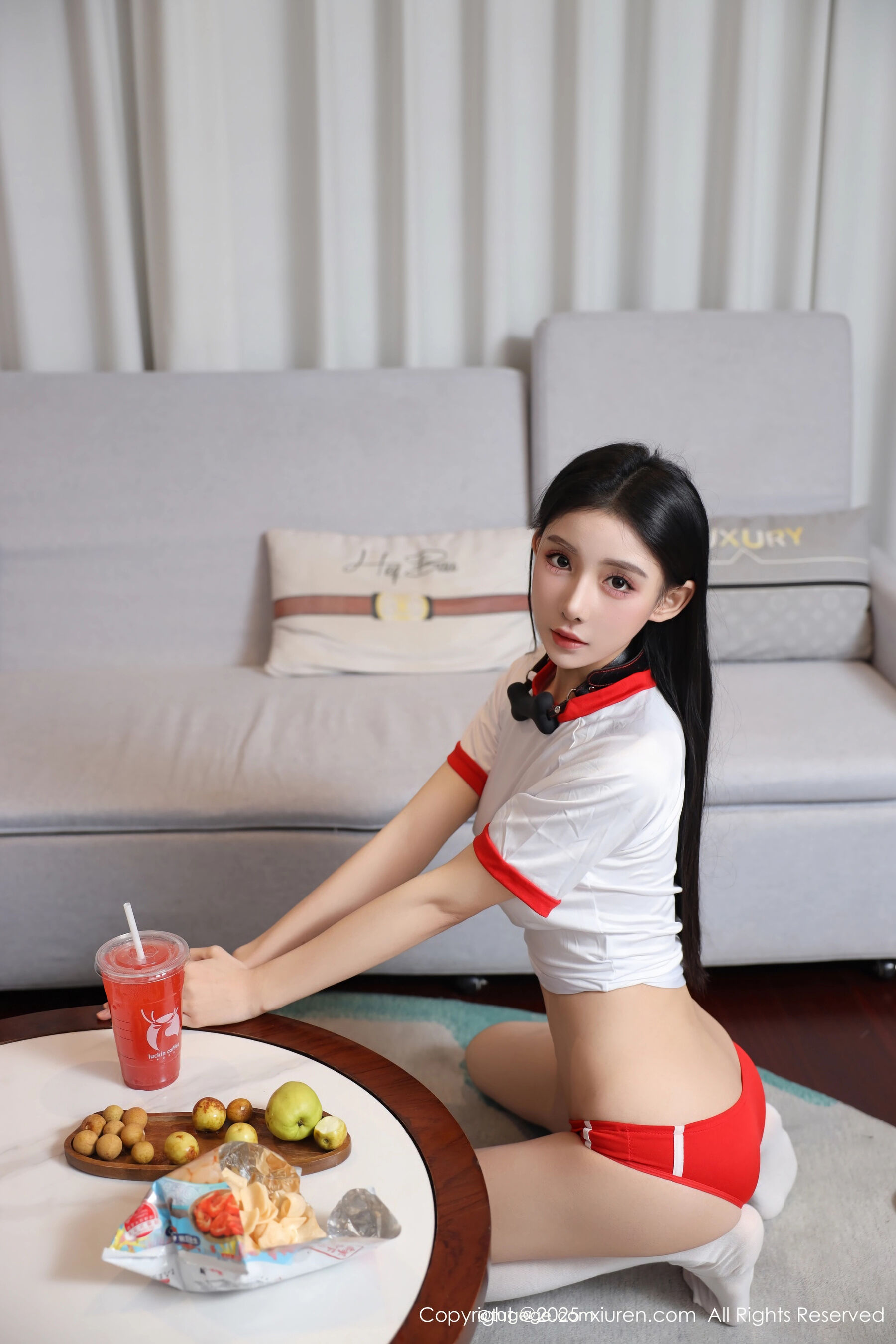 图片[37]-秀人网 – NO.11110 – 许微微呀 [87P]-六色网