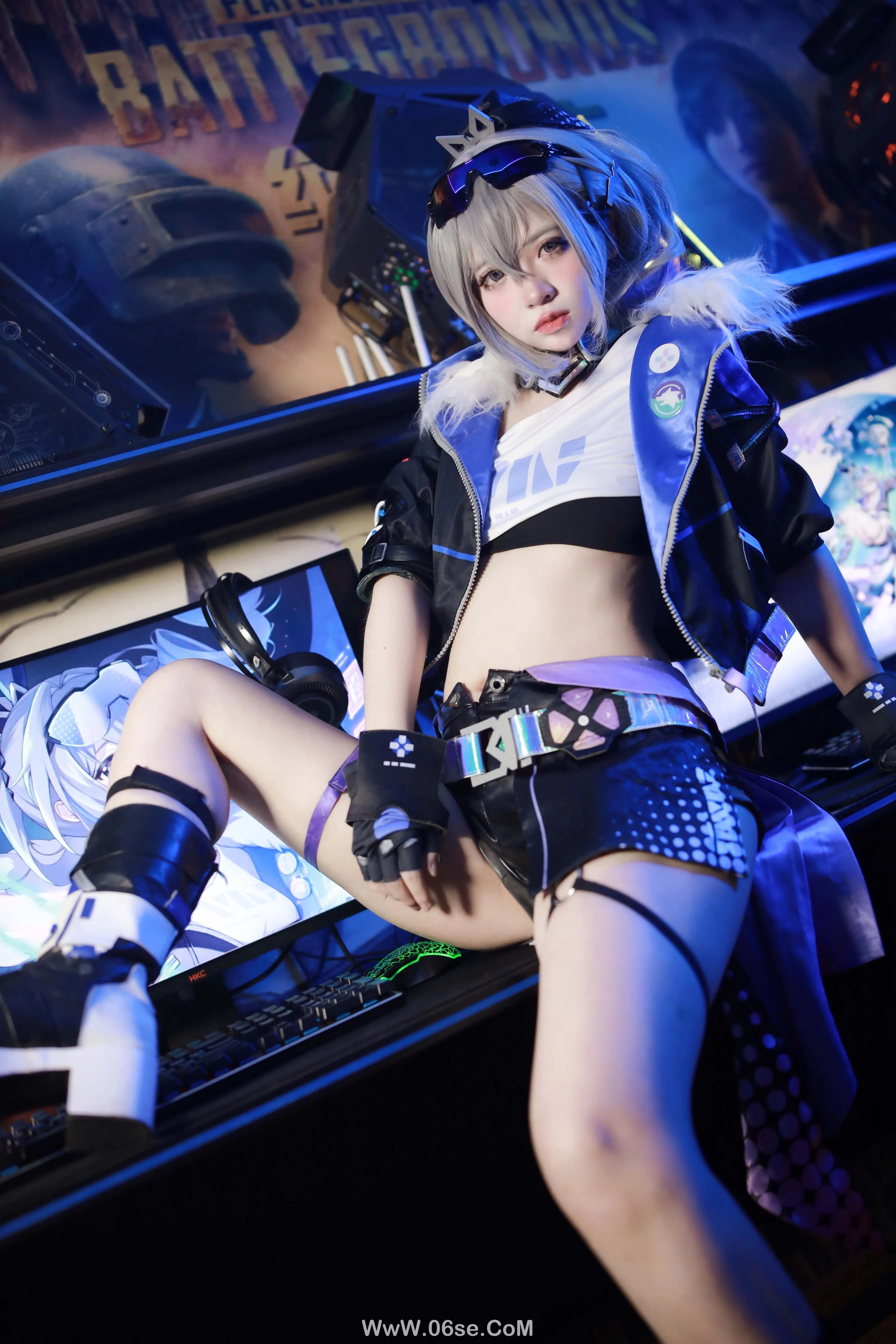 图片[19]-疯猫ss 少女衣橱 银狼-六色网