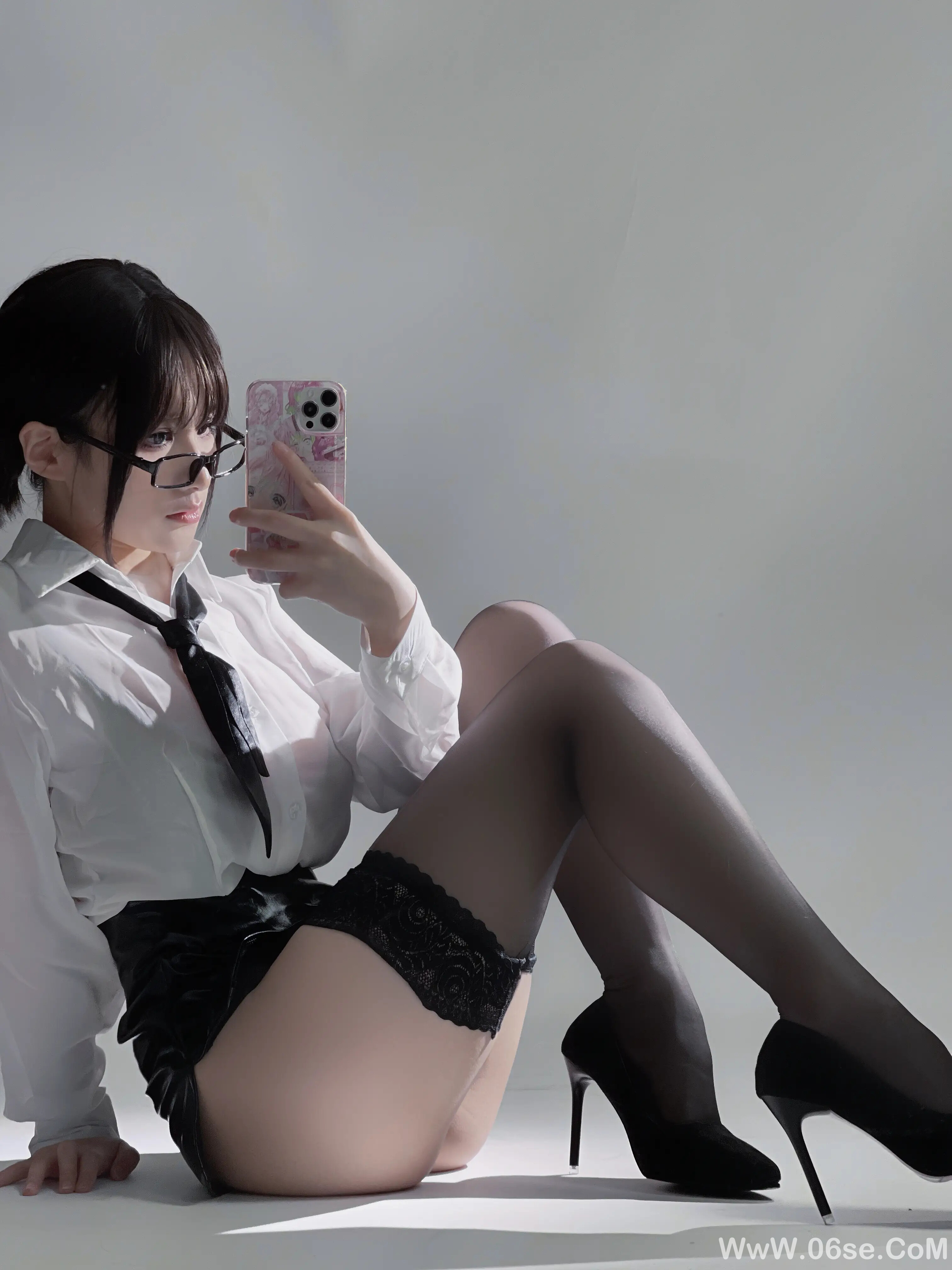 图片[10]-幼愛youmeko 黑丝眼镜ol-六色网