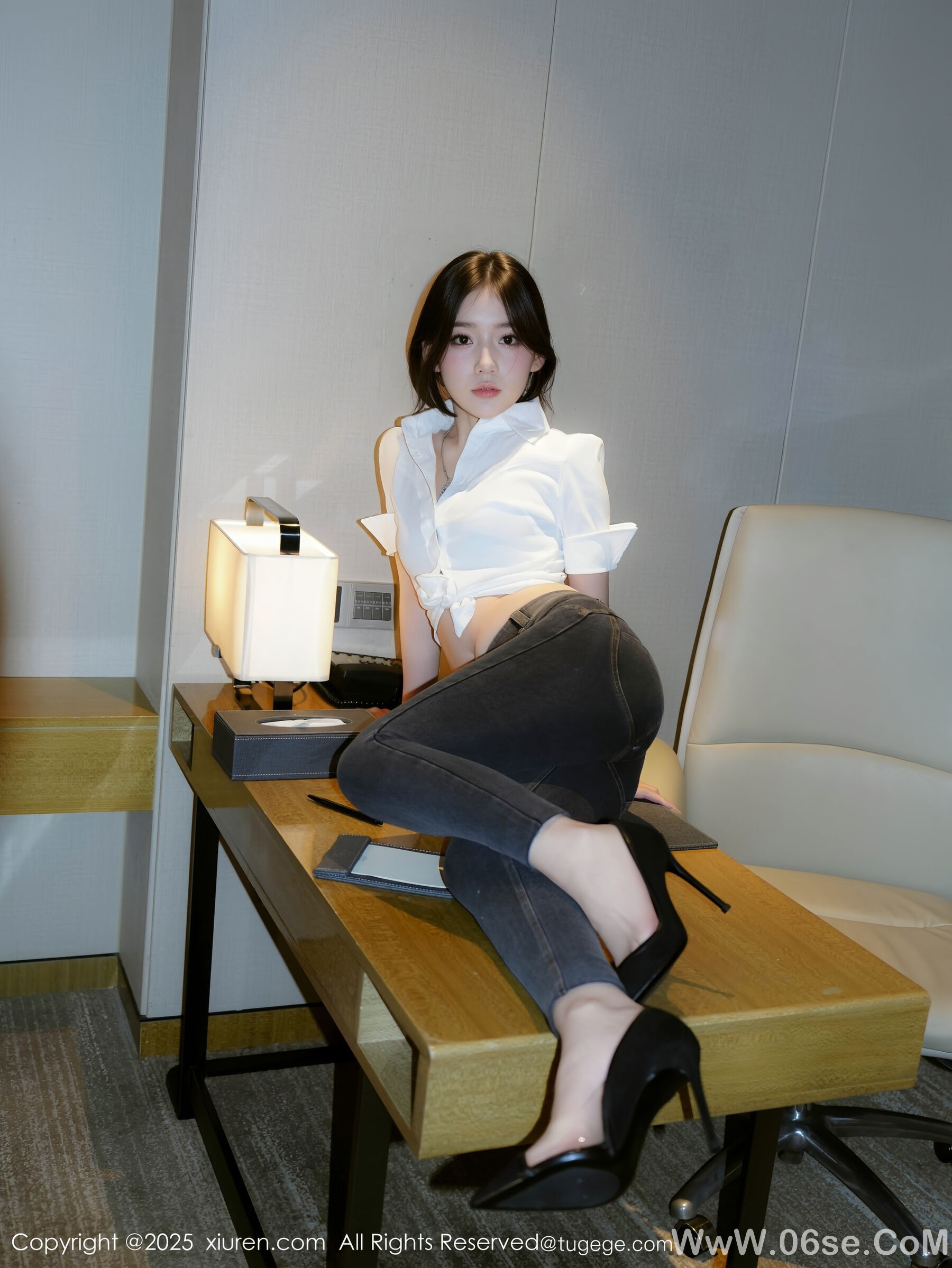 图片[25]-[Xiuren秀人网] 2025.09.19 NO.10785 汁汁[77P]-六色网