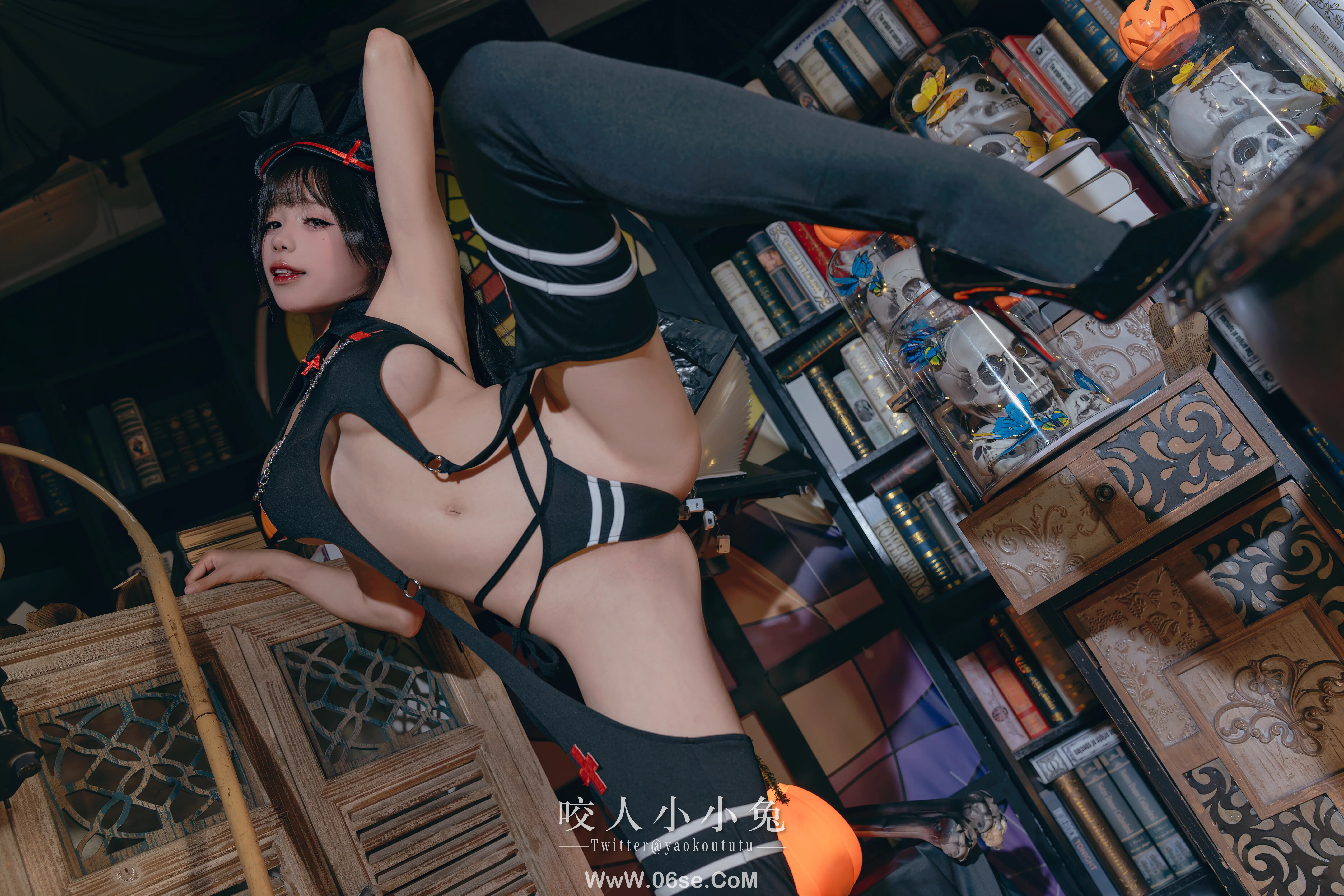 图片[7]-咬一口兔娘_十一月t3特典『万圣节看護士』-六色网