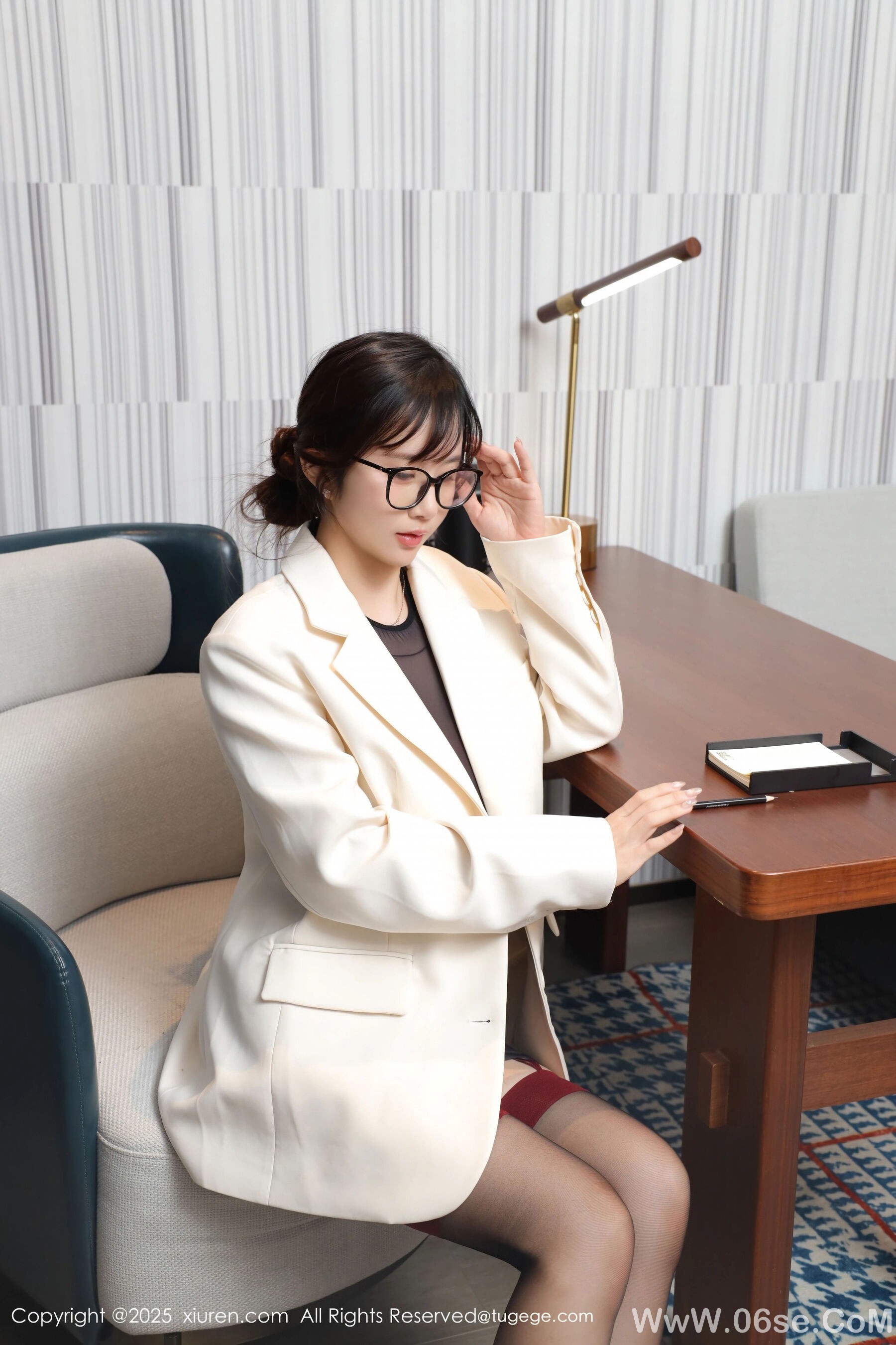 图片[4]-[Xiuren秀人网] 2025.09.25 NO.10805 小肉肉咪[73P]-六色网